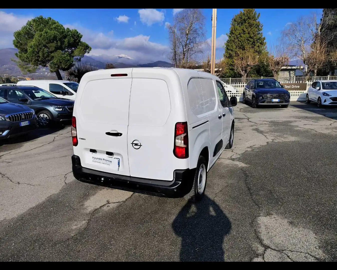 Opel Combo Cargo 1.5d L1H1 - 2