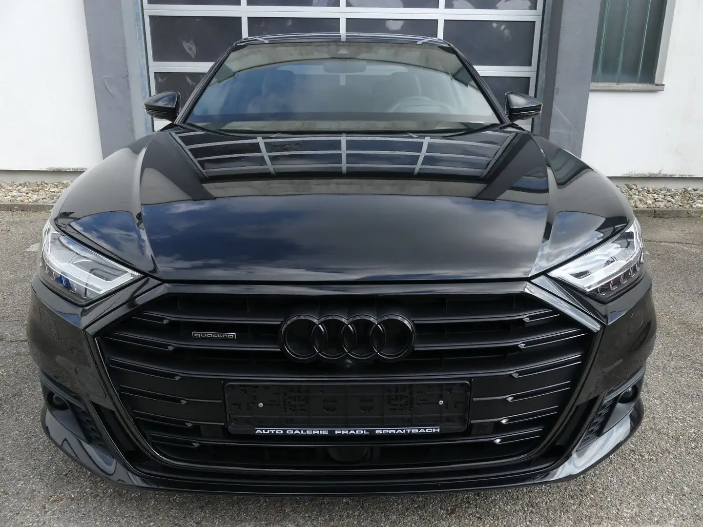 Audi A8 55 TFSI quattro Sport/Leaser/Pano/HuD/B&O/360 Schwarz - 2