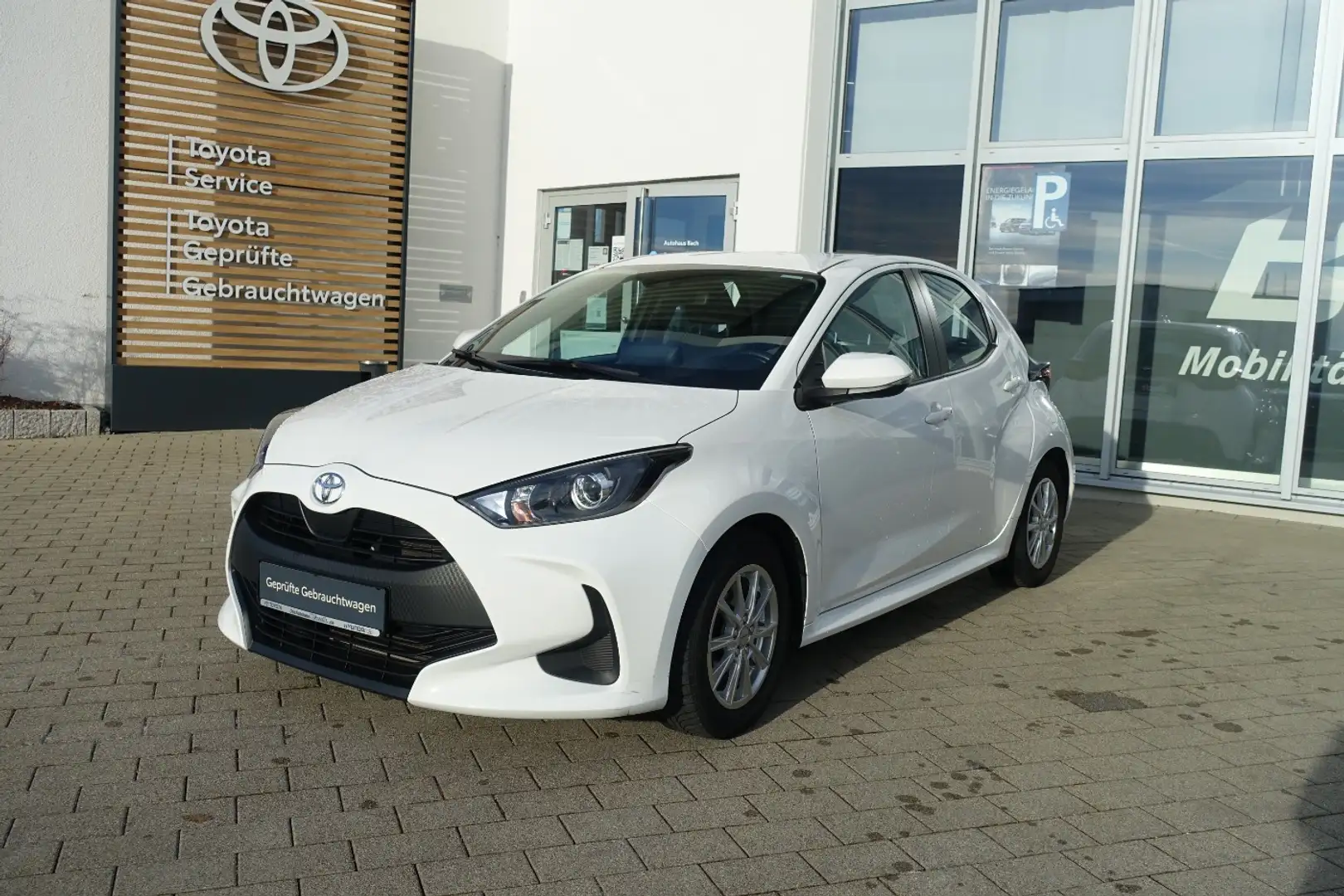 Toyota Yaris 1.0-l-VVT-i.  5-Türer Comfort Wit - 2