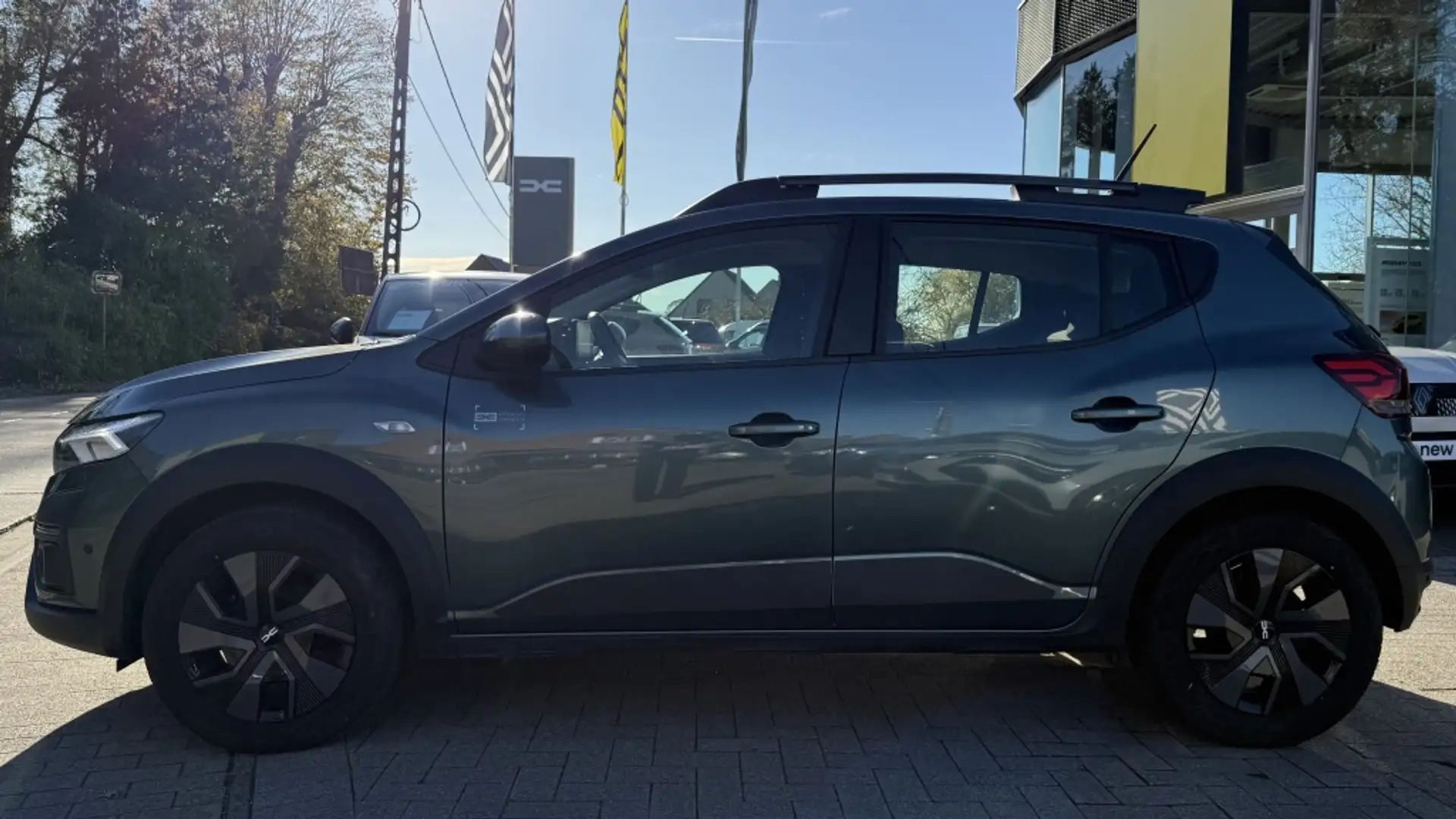 Dacia Sandero III Stepway Expression Groen - 2