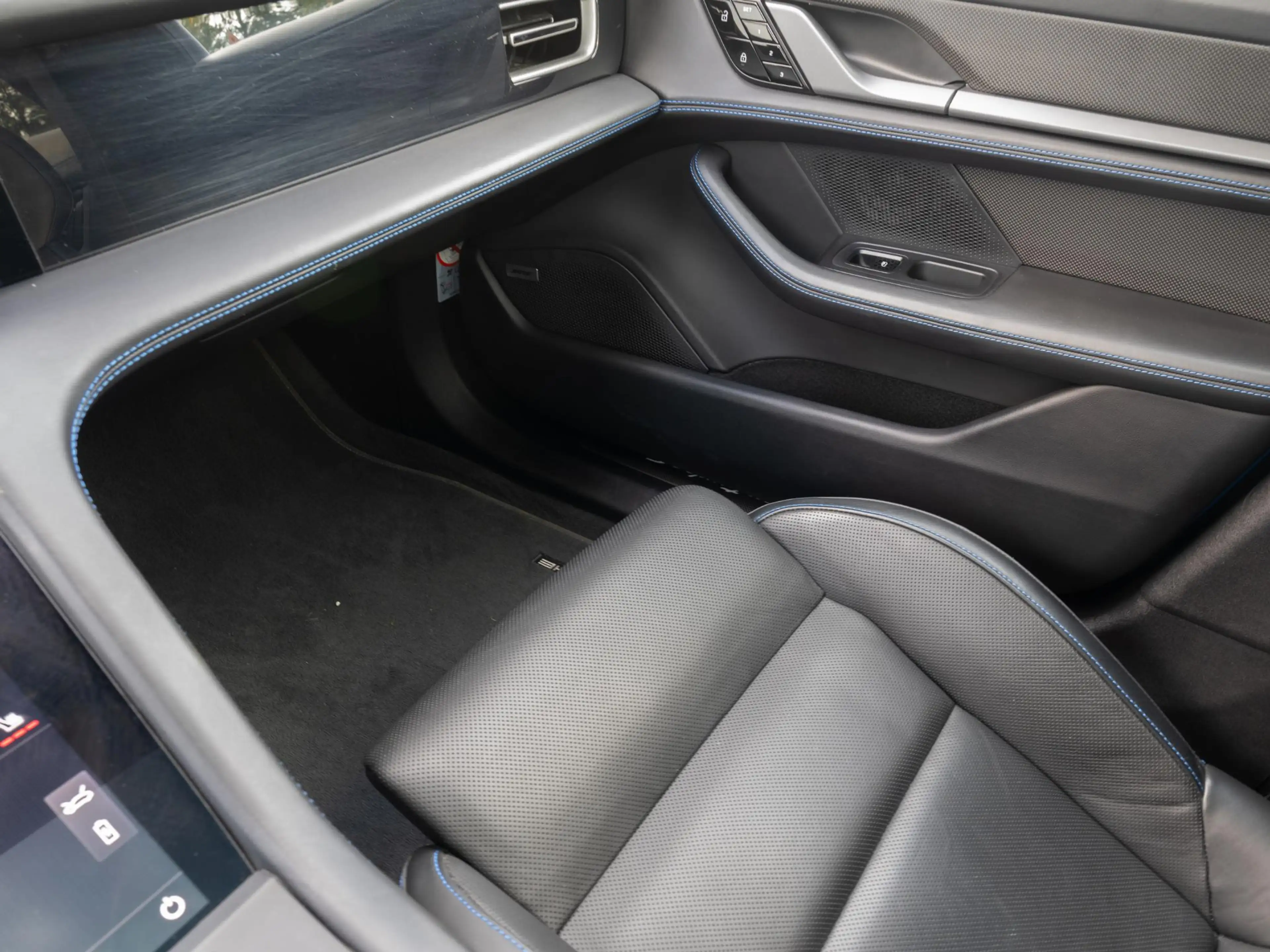 Porsche Taycan Turbo S 93 kWh | Keramisch | Eerste eigenaar | Dea — photo 42