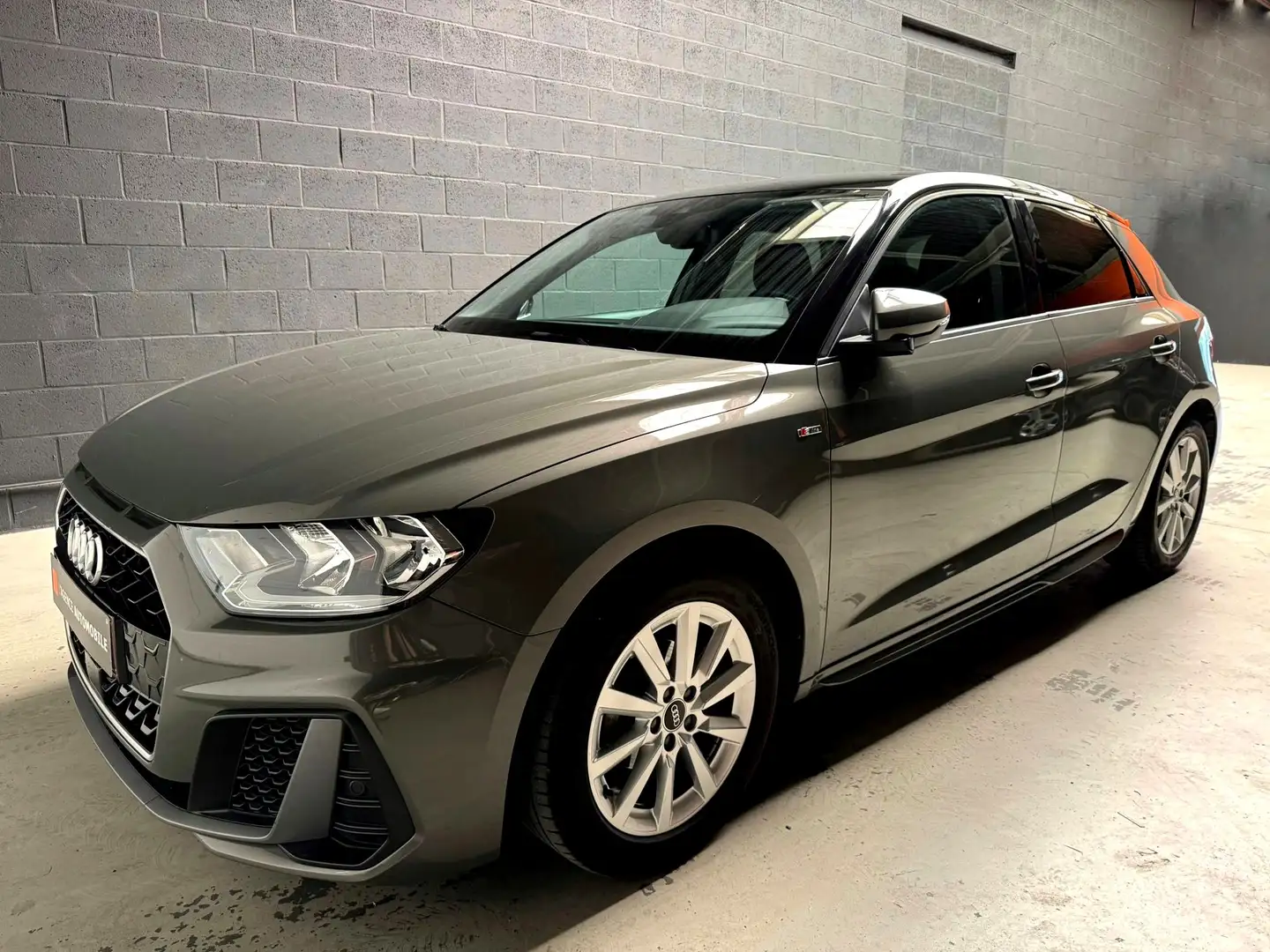Audi A1 S line - GARANTIE 12 à 48 mois Gris - 2