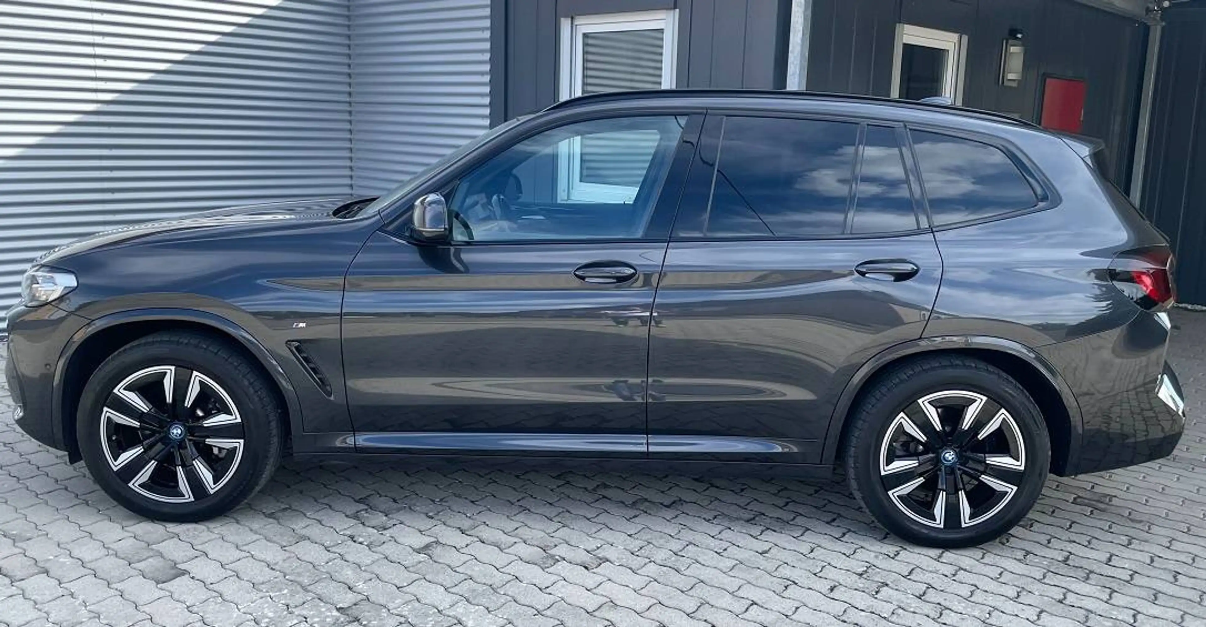 BMW iX3 M Sport,Anhängevorrichtung,Elektr.Leder Sitze Memory,El.PanoramaGlasdach — photo 6
