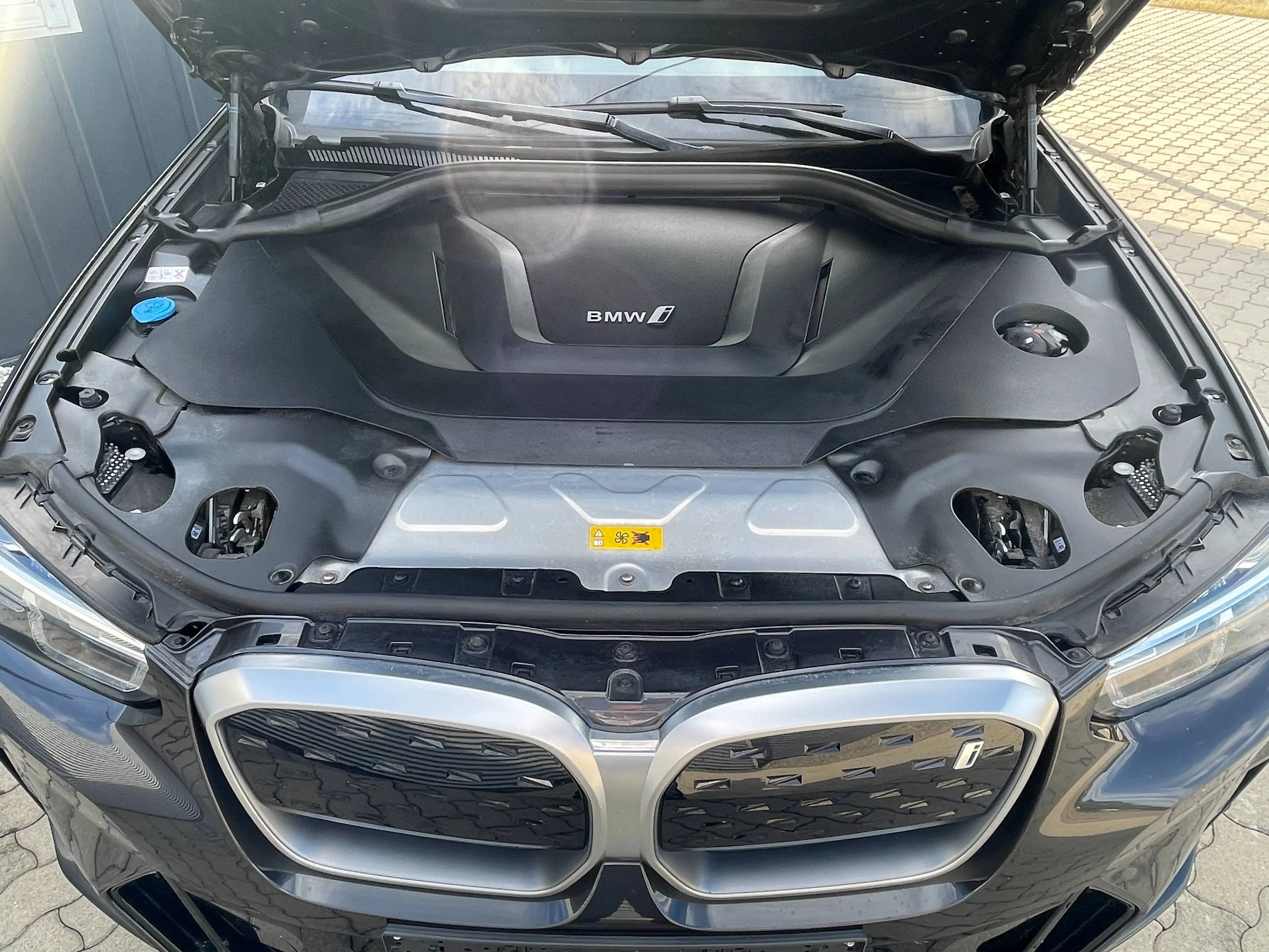 BMW iX3 M Sport,Anhängevorrichtung,Elektr.Leder Sitze Memory,El.PanoramaGlasdach — photo 15