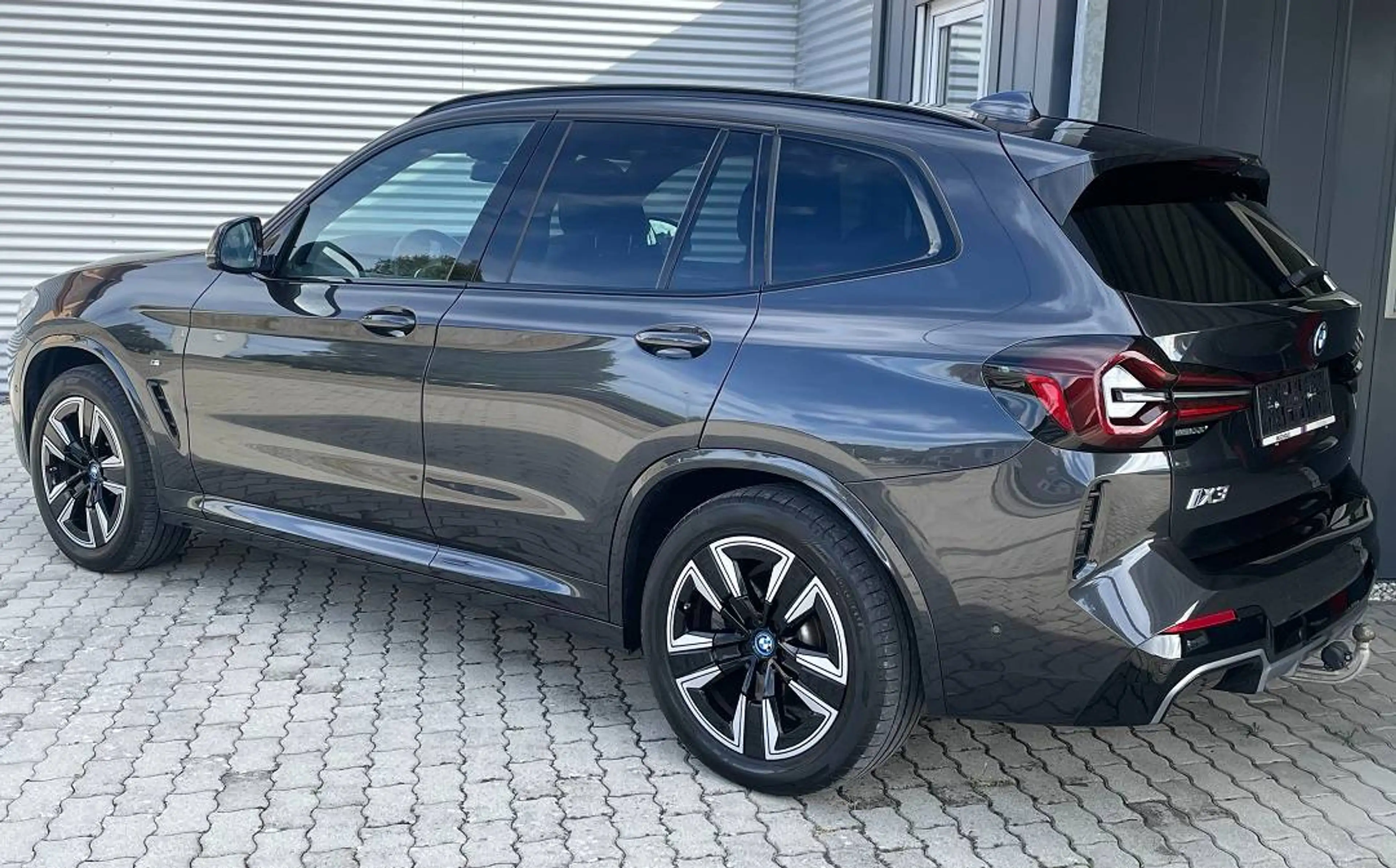 BMW iX3 M Sport,Anhängevorrichtung,Elektr.Leder Sitze Memory,El.PanoramaGlasdach — photo 11
