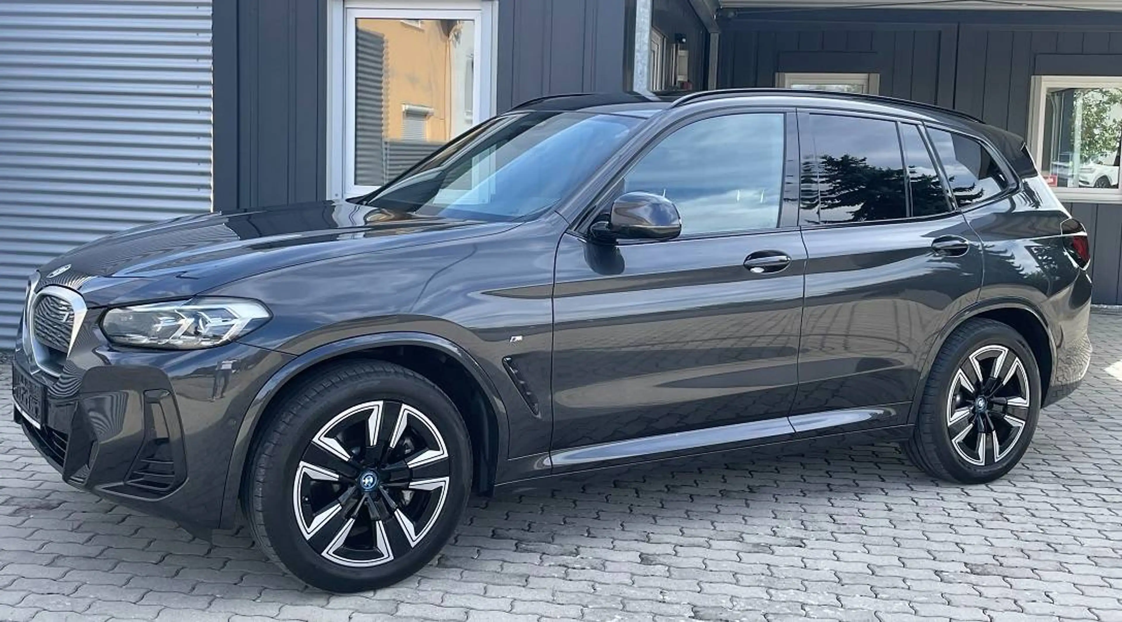 BMW iX3 M Sport,Anhängevorrichtung,Elektr.Leder Sitze Memory,El.PanoramaGlasdach — photo 10