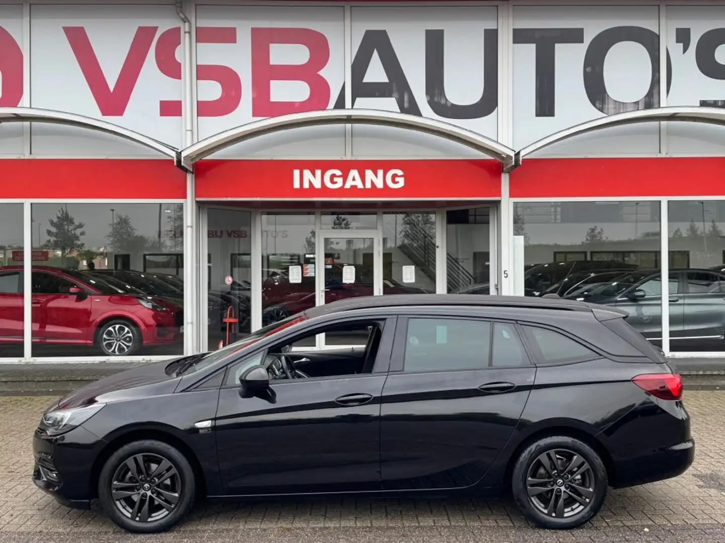 Opel Astra 1.2 SPORTS TOURER. NAVI CAMERA AIRCO Noir - 2