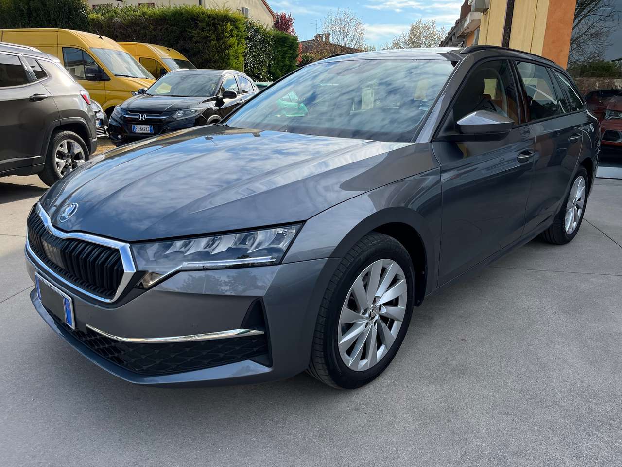 Skoda Octavia Wagon 2.0 tdi Executive 150cv dsg MODELLO NUOVO!