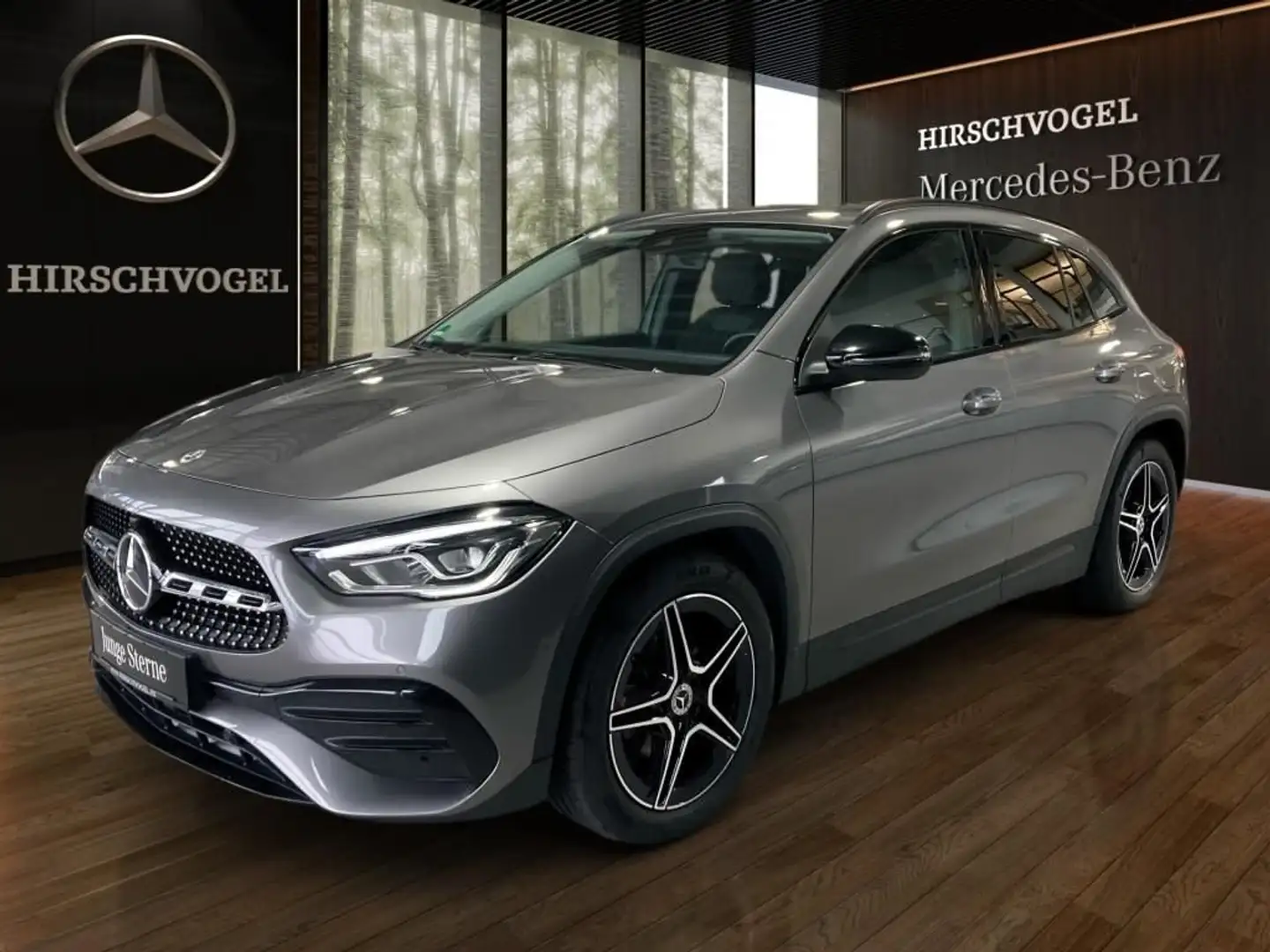 Mercedes-Benz GLA 200 Premium auto AMG Night 2021 kamera mbux Grigio - 1