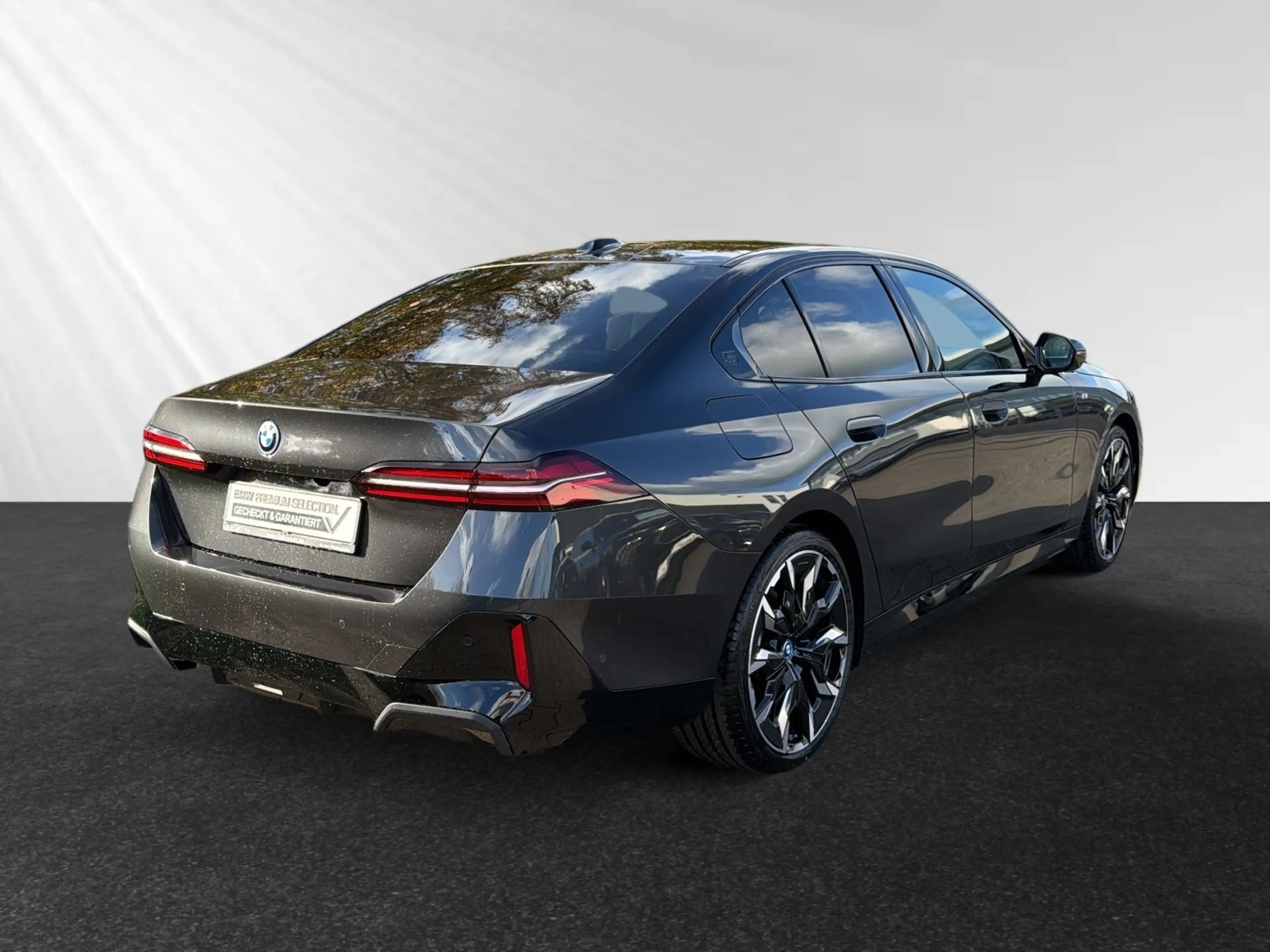 BMW 530 e M Sport|AHK|Autobahnassist.|Panorama — photo 3