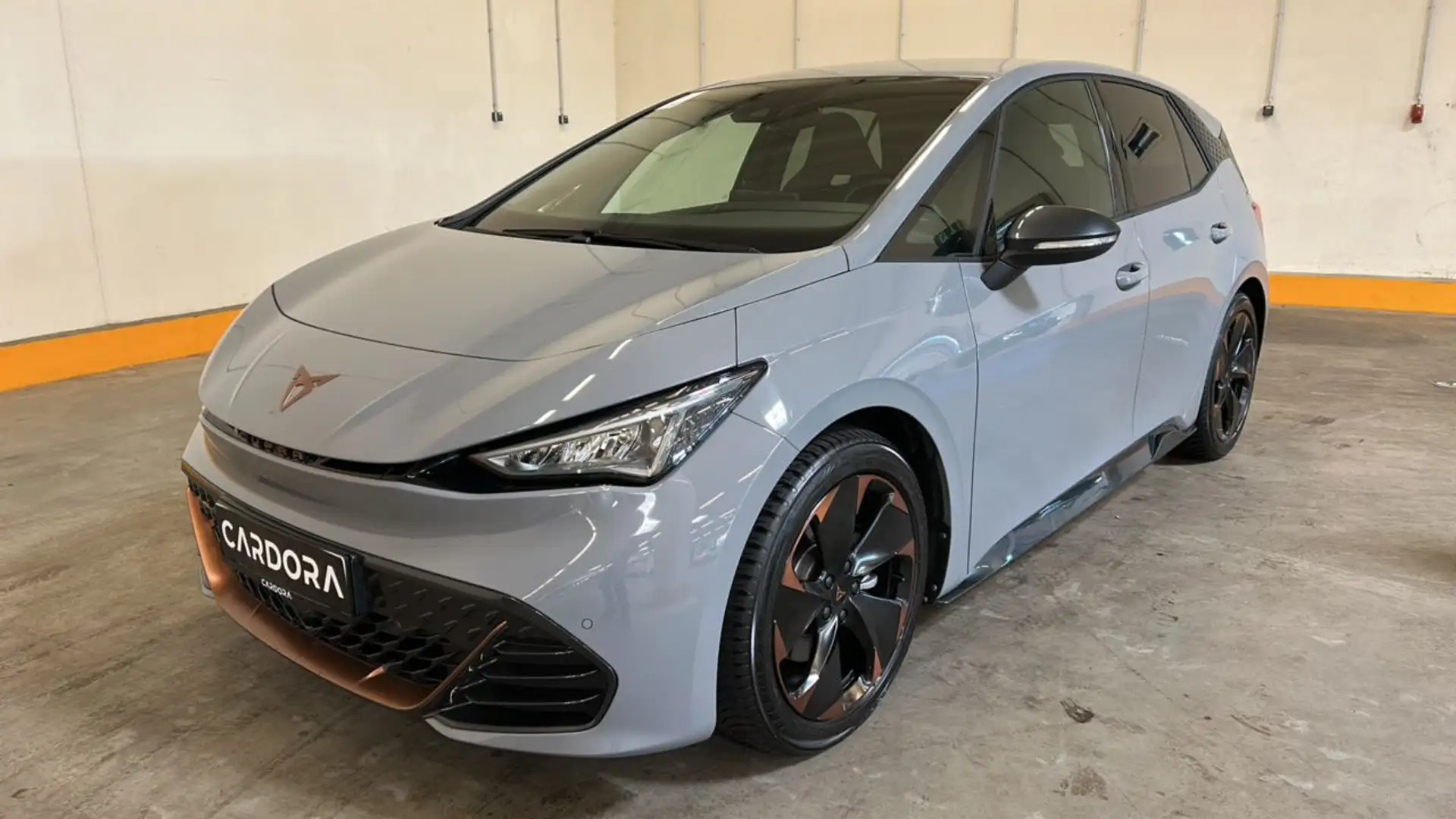 CUPRA Born WÄRMEPUMPE*LED*ACC*NAVI*RFK*SHZ*PDC Grau - 2