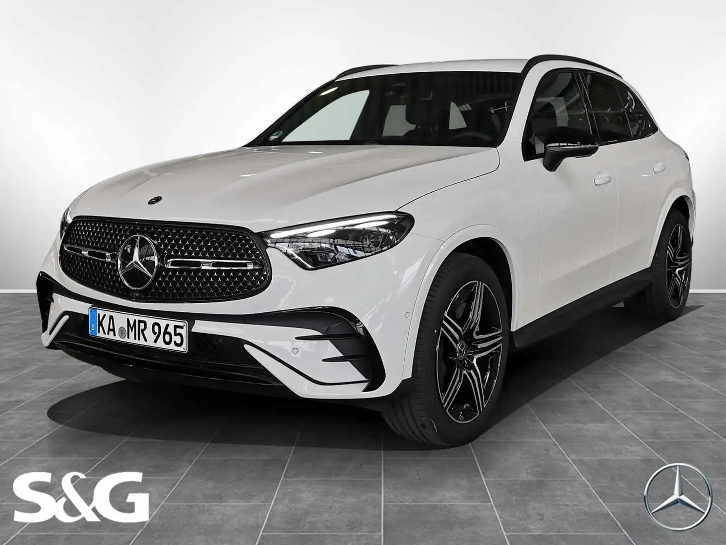 Mercedes-Benz GLC 220 d 4M AMG MBUX+360°+DIG-LED+AHK+Distronic Weiß - 1