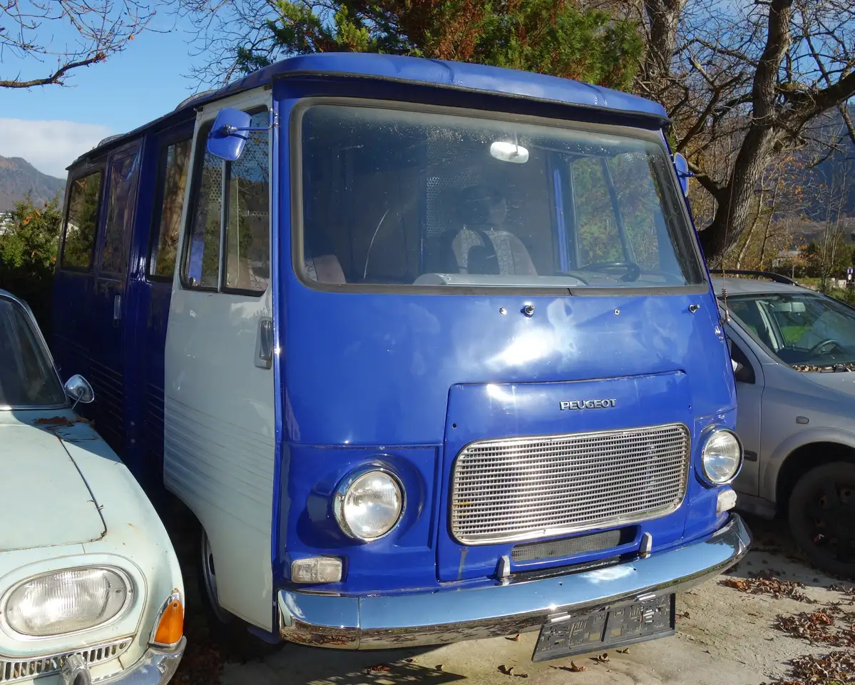 Peugeot J7, foto 12
