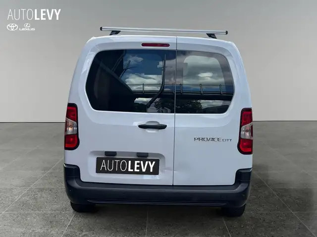 Toyota Proace City view 5