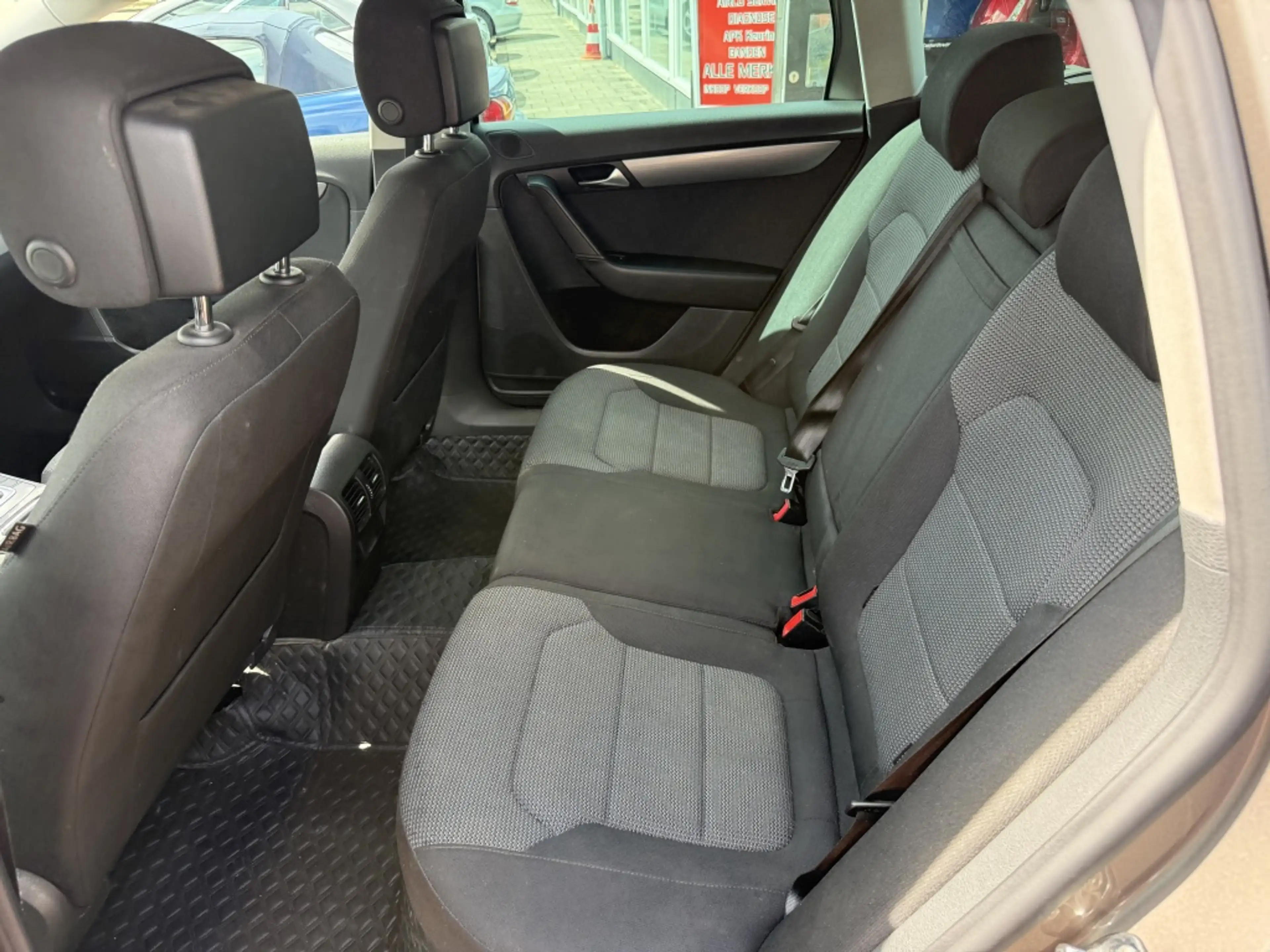 Volkswagen Passat Variant 1.4 TSI Comfortline BlueMotion automaat airco — photo 9