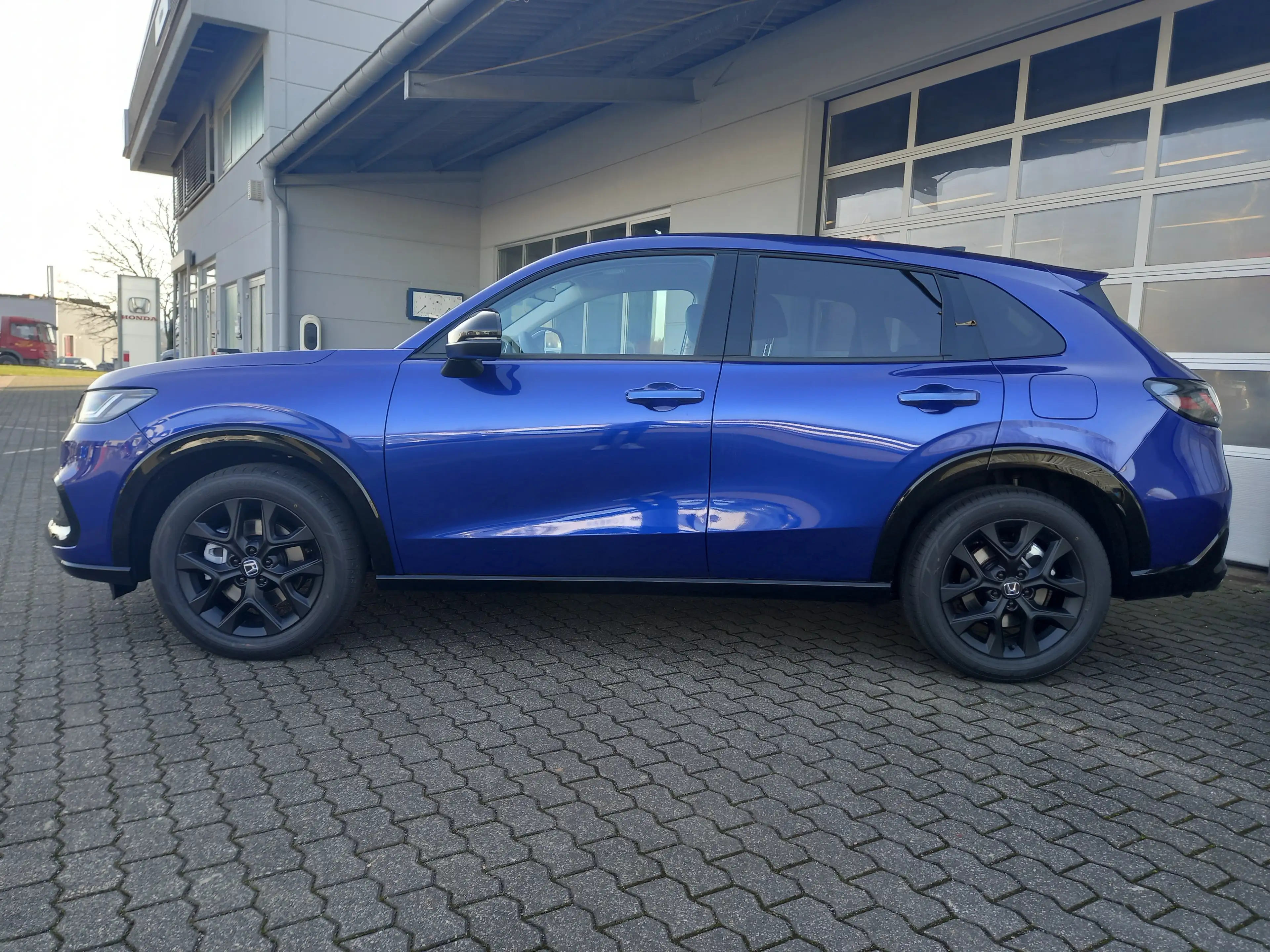 Honda ZR-V e: HEV Sport — photo 2