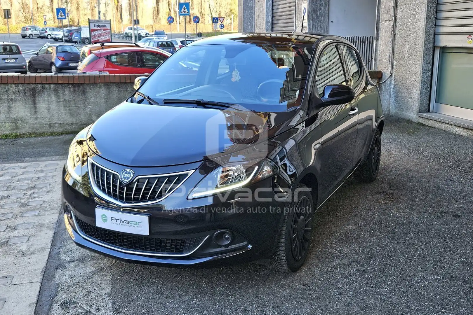 Lancia Ypsilon Ypsilon 1.2 69 CV 5 porte GPL Ecochic Silver Noir - 1
