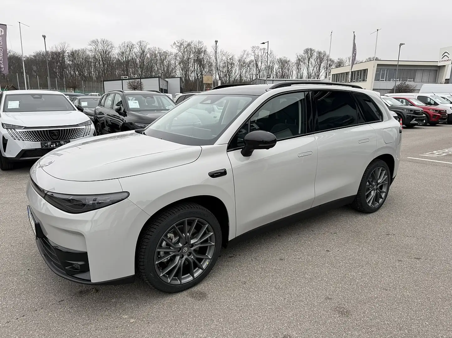 Leapmotor C10 DESIGN PROMAX AWD Grau - 2