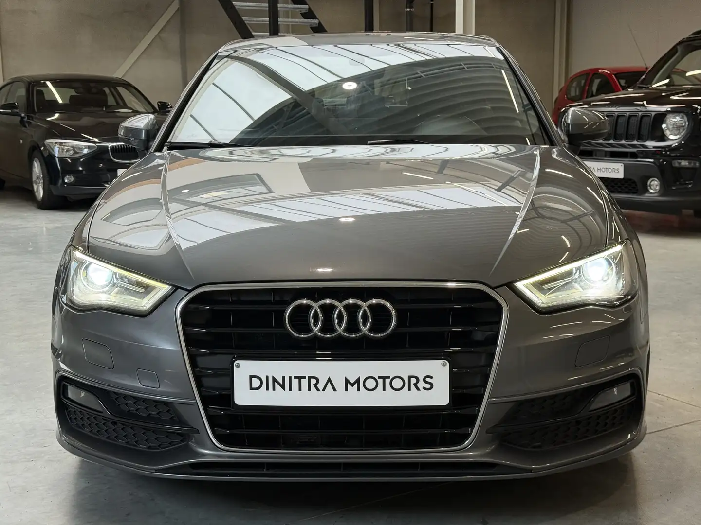 Audi A3 A3 1.6 TDI (clean diesel) S line Sportpaket Gris - 2