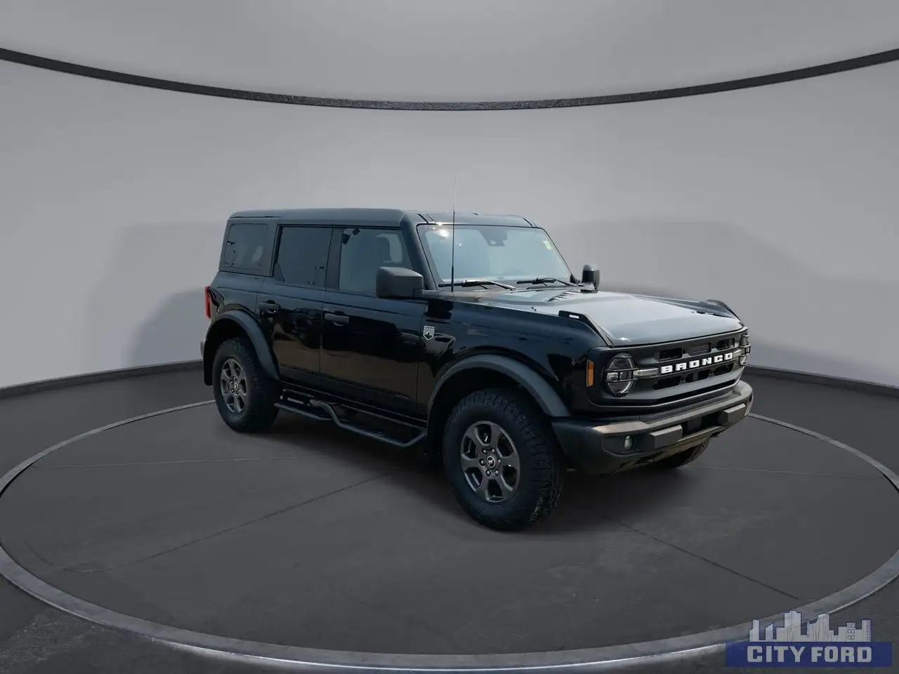 Ford Bronco снимка Ford Bronco