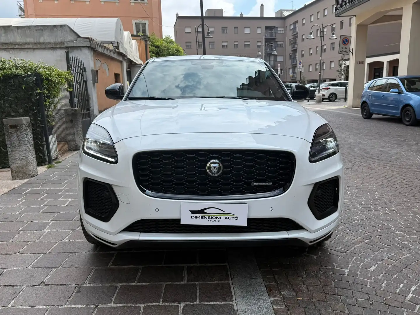 Jaguar E-Pace E-Pace 2.0 i4 mhev R-Dynamic S awd 249cv auto Белый - 2