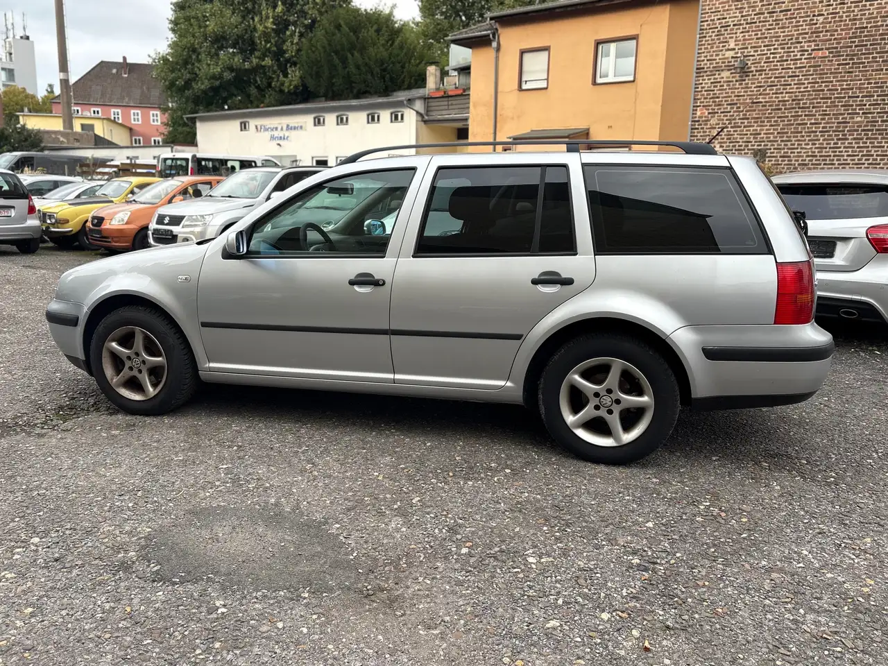Volkswagen Golf Variant 1.6 Automatik KLIMA SERVO TÜV, foto 4
