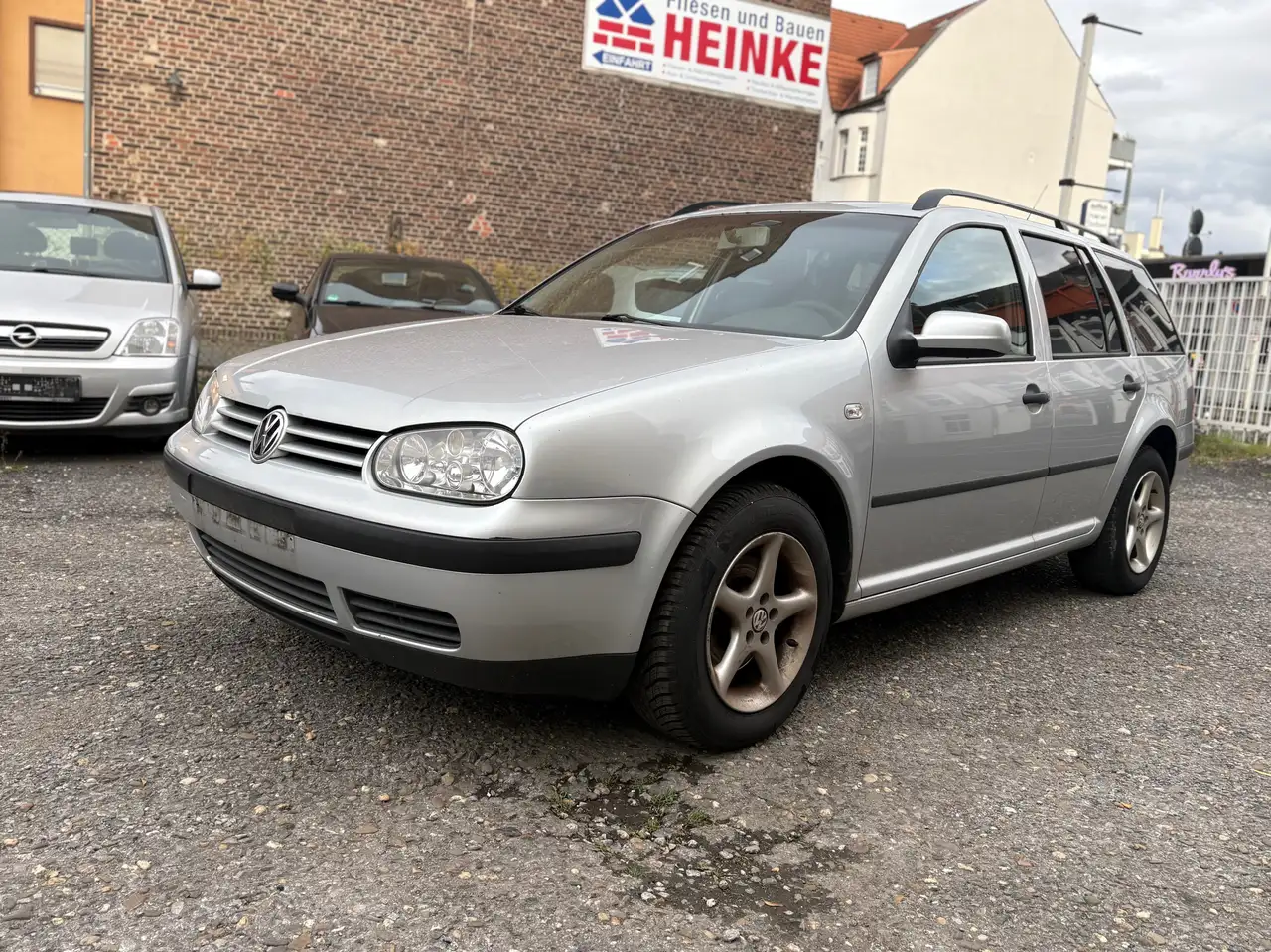 Volkswagen Golf Variant 1.6 Automatik KLIMA SERVO TÜV, foto 2