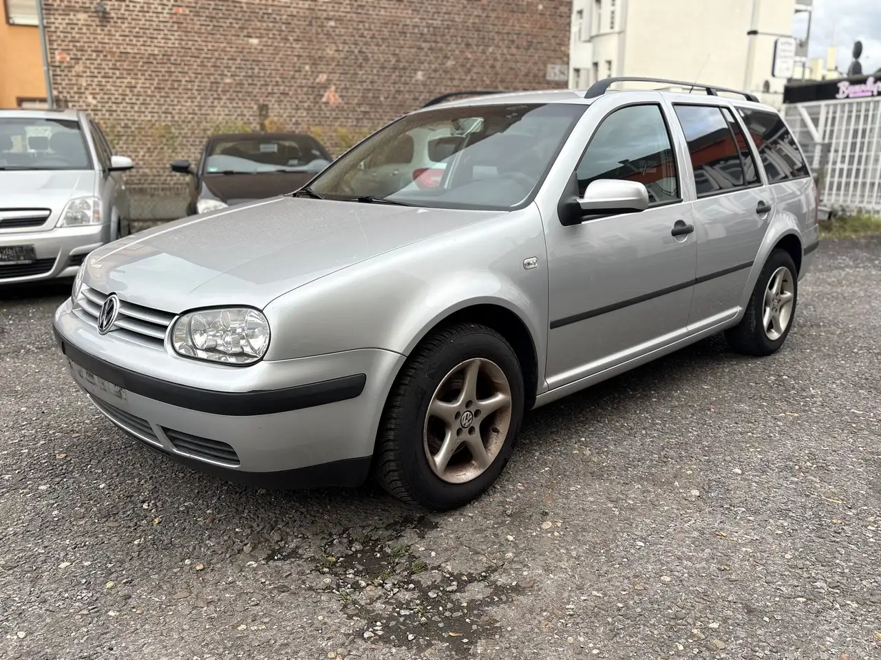 Volkswagen Golf Variant 1.6 Automatik KLIMA SERVO TÜV, foto 3