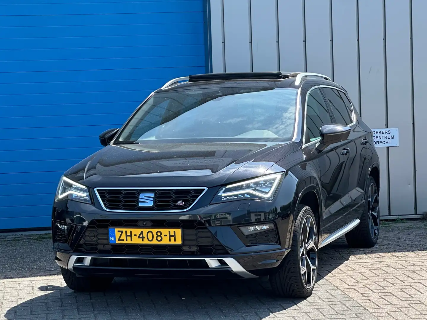 SEAT Ateca 1.5 TSI FR Bus Int PANO 360 CAMERA DEALER OND Zwart - 2