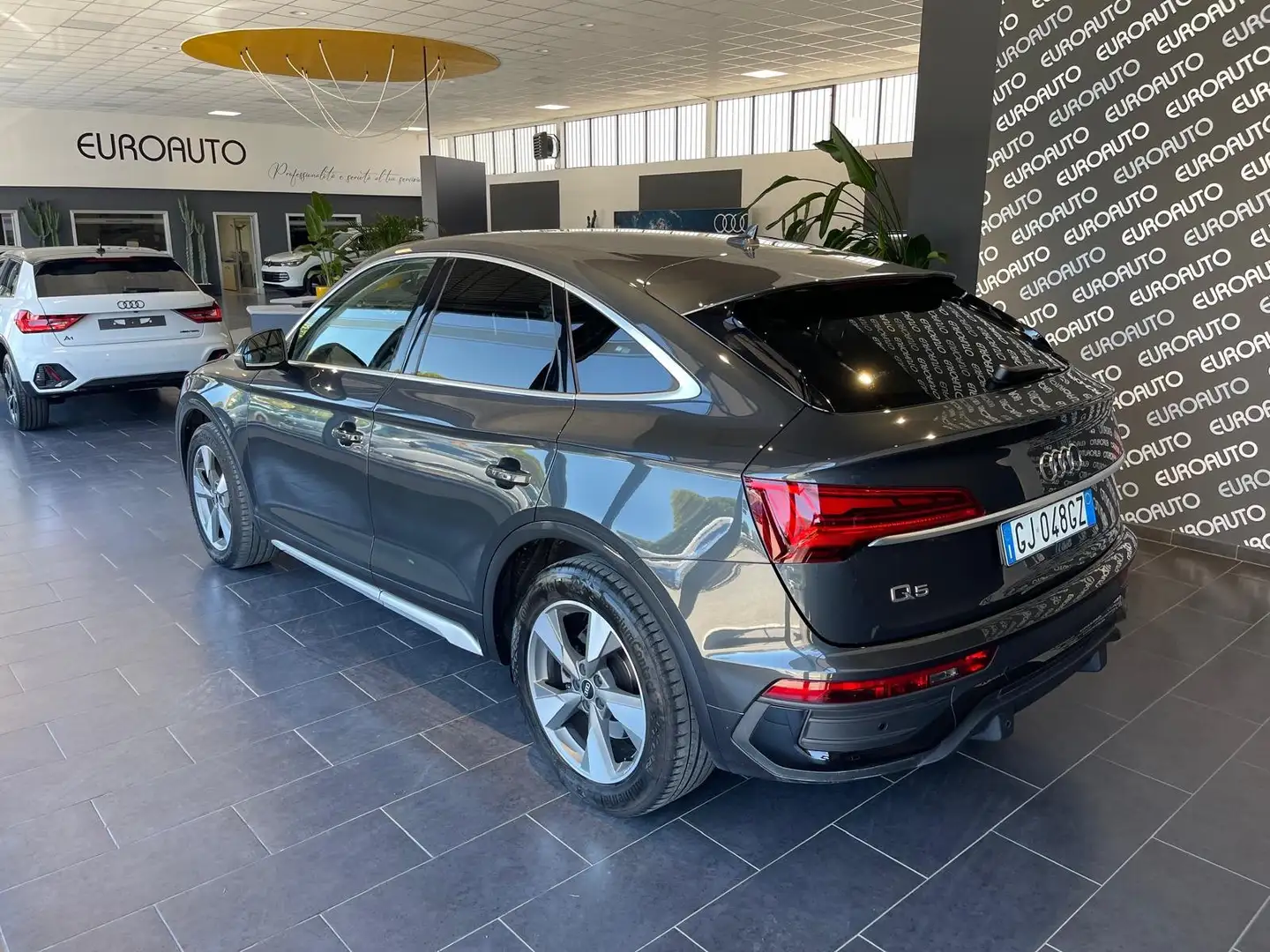 Audi Q5 Q5 Sportback 35 2.0 tdi mhev Business Advanced Grau - 2