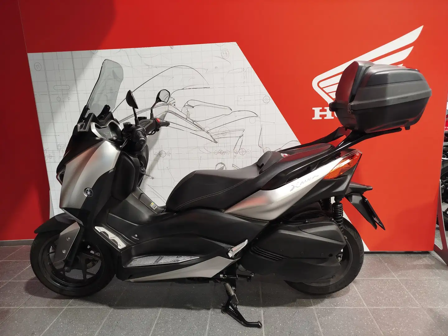 Yamaha X-Max 300 X-MAX 300 ABS Ezüst - 2
