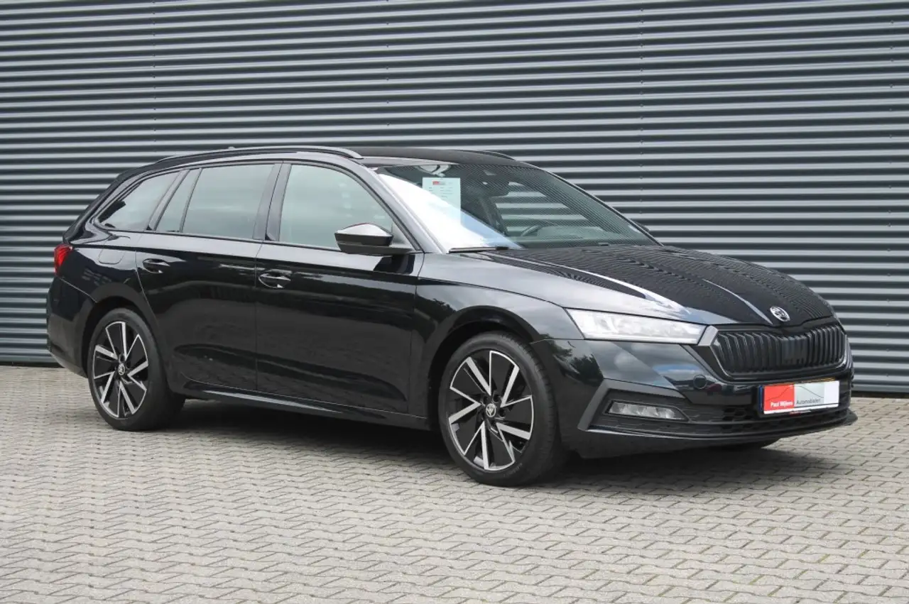 Skoda Octavia 1.0 TSi Combi Sport Business Uitv. Sportstoelen -