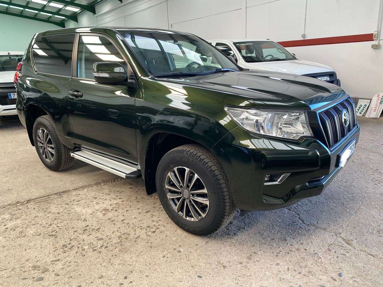 Toyota Land Cruiser D-4D GX - foto 1
