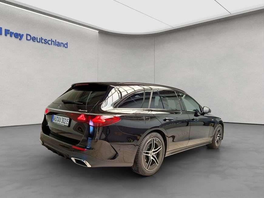 Mercedes-Benz E 300