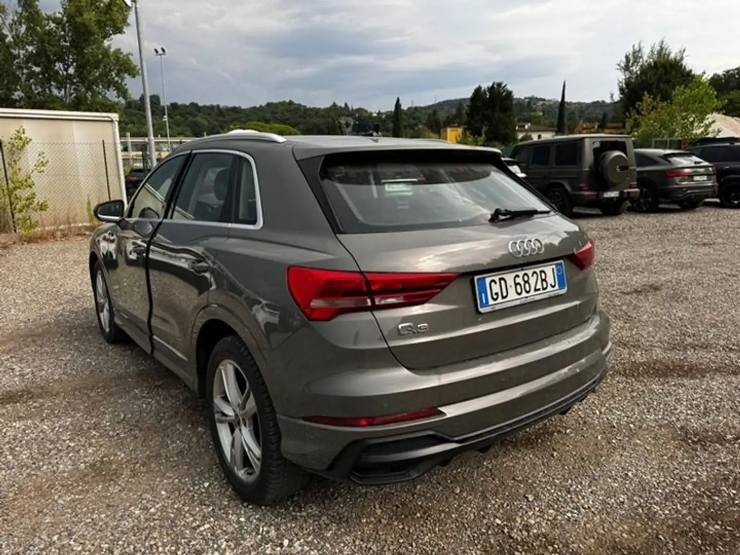 Audi Q3 Q3 II 2018 35 2.0 tdi s-tronic Gris - 2