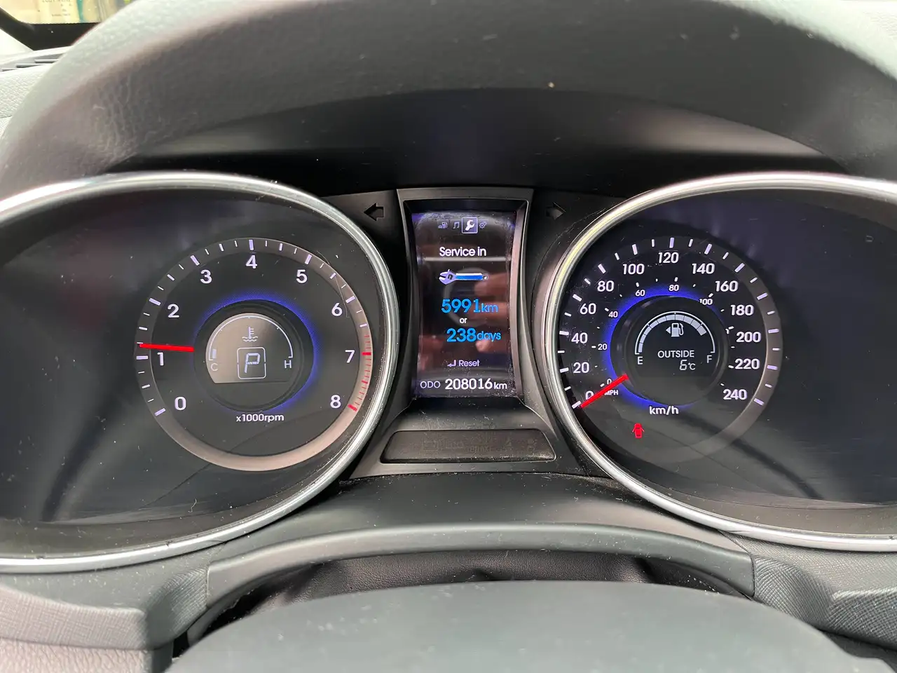 Hyundai SANTA FE снимка Hyundai SANTA FE