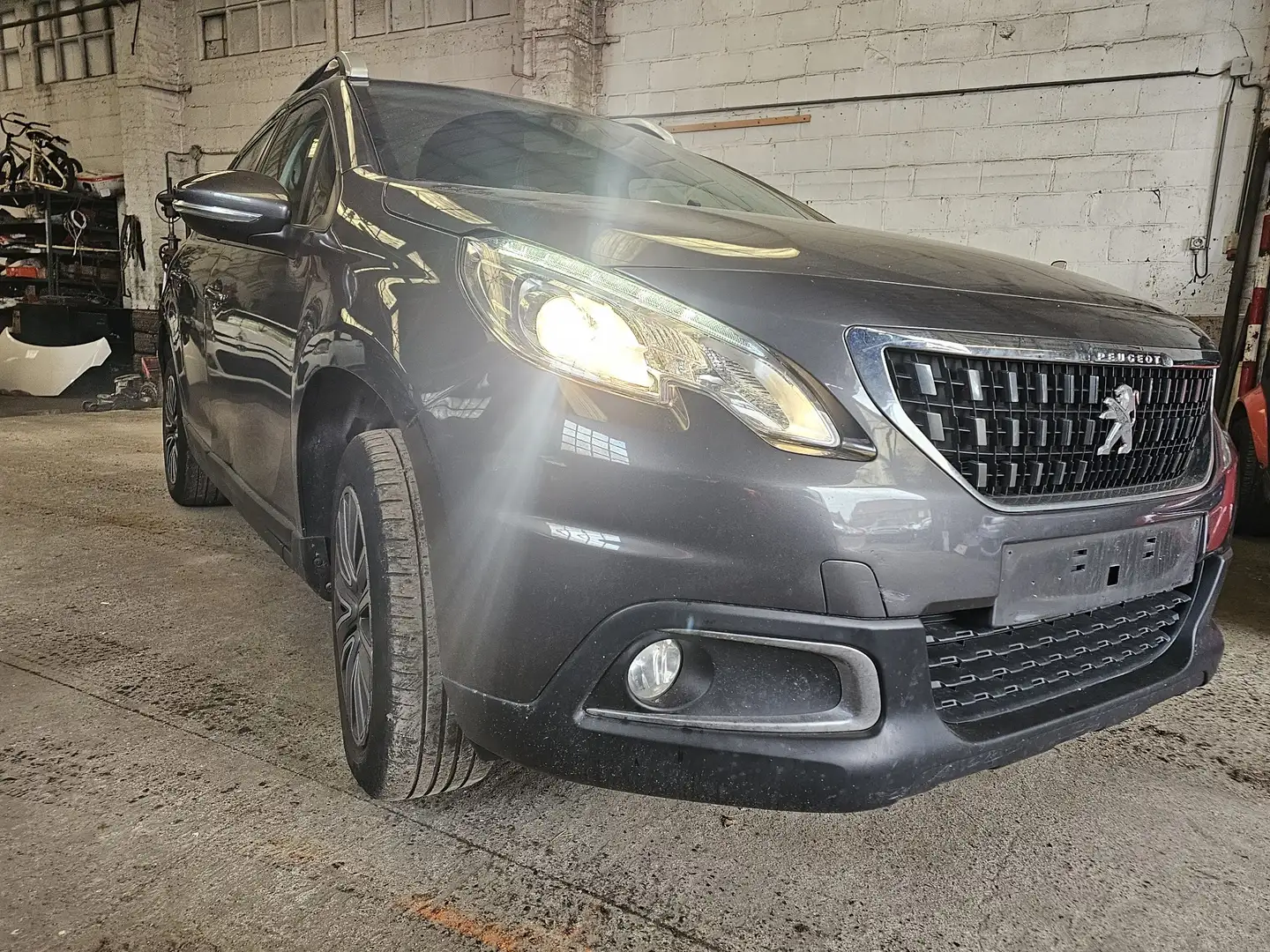 Peugeot 2008 PureTech 110 Stop&Start Style - 1