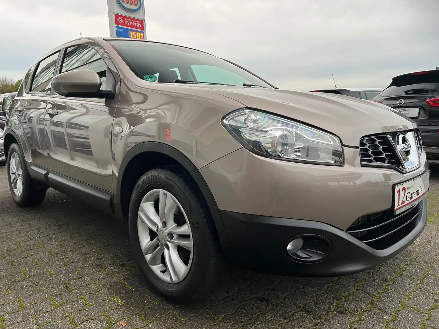 Nissan Qashqai Acenta 1.6*KLIMAAUT*1HAND*TÜV*GARANTIE* Braun - 1