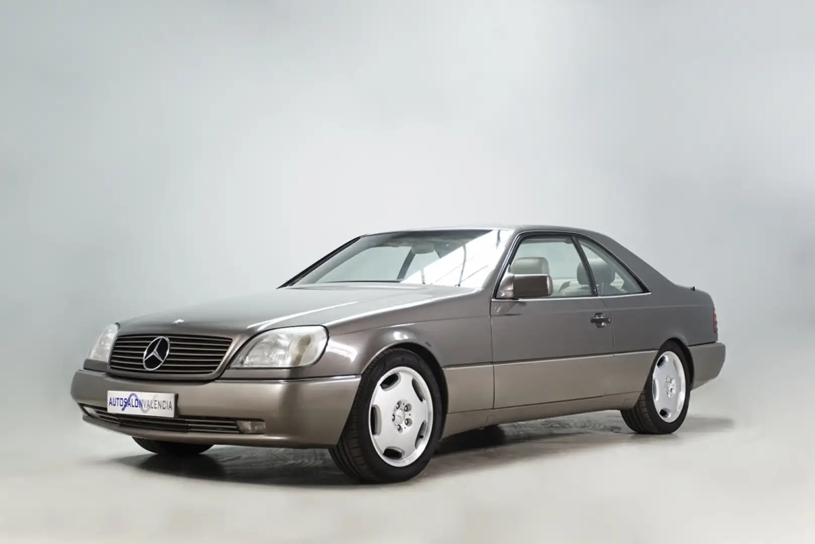 Mercedes-Benz CL 500 Beige - 1