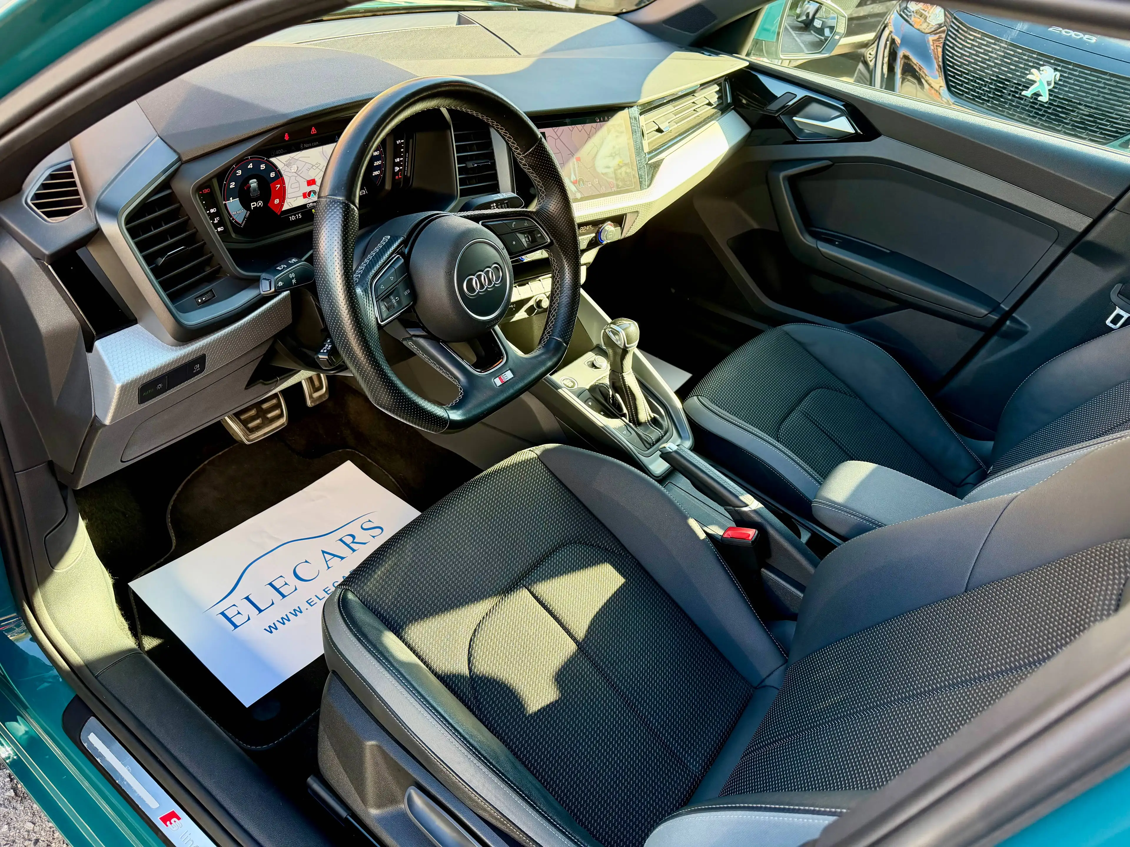 Audi A1 Sportback 25 TFSI S-Tronic Advanced S-Line int. — photo 7