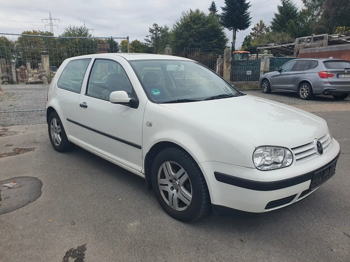 Volkswagen Golf Golf IV 1.4 Edition tuv neu - 1