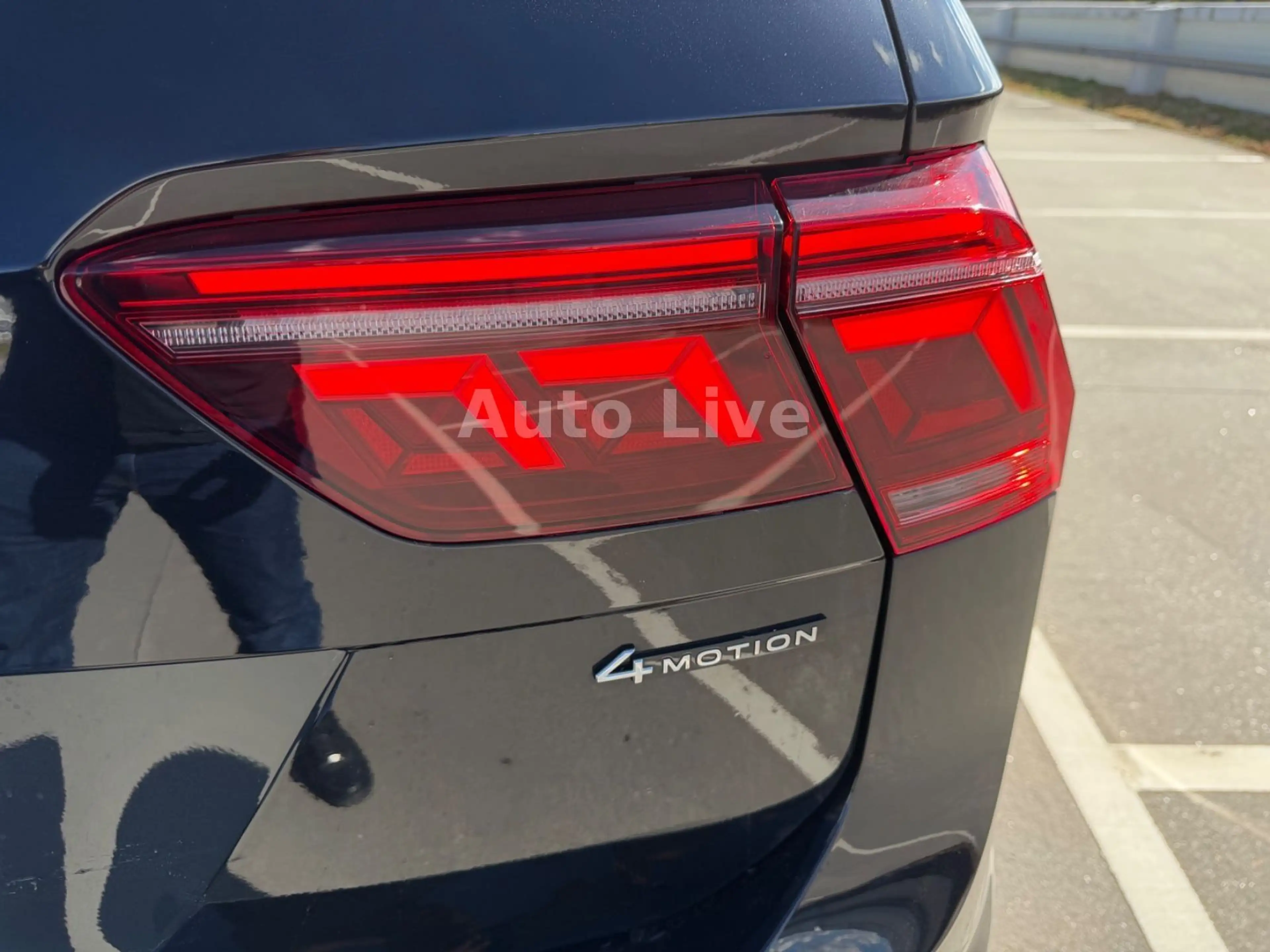 Volkswagen Tiguan Allspace 2.0 TDI DSG*4M*7-STZ*R LINE*PANO — photo 8