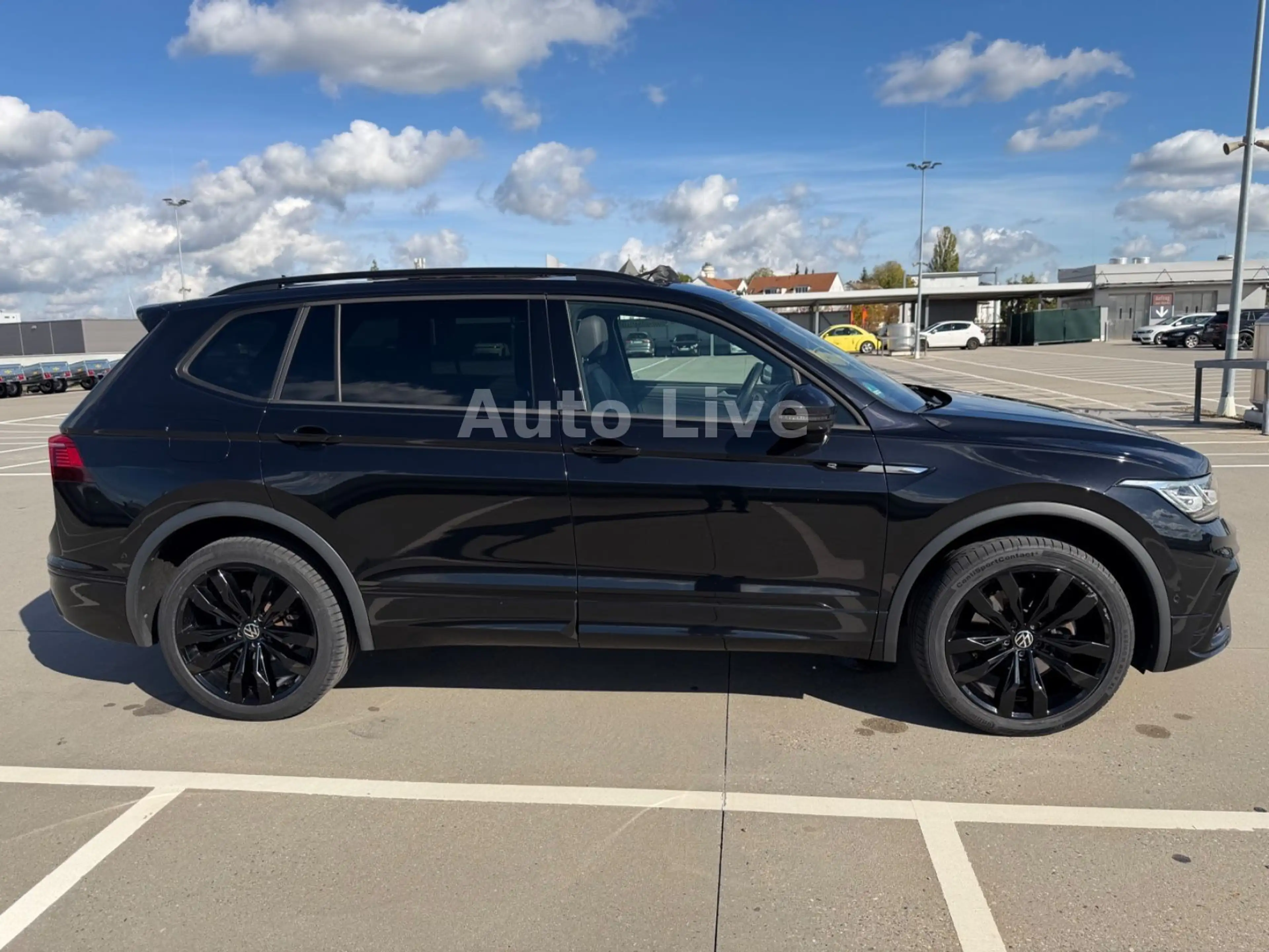 Volkswagen Tiguan Allspace 2.0 TDI DSG*4M*7-STZ*R LINE*PANO — photo 6