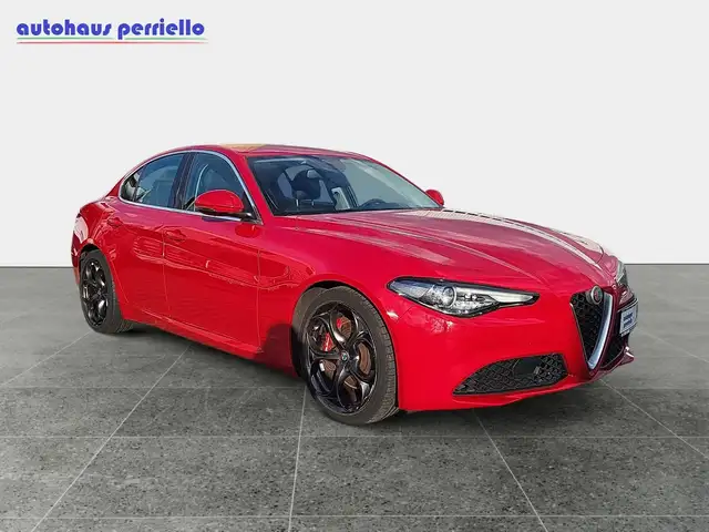 Alfa Romeo Giulia Super 2.0 RWD AT8