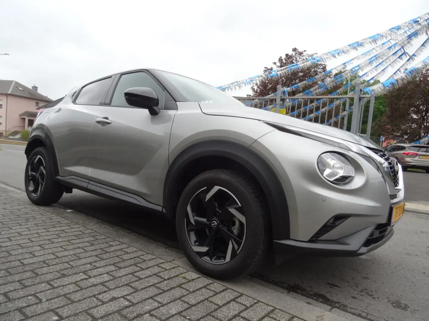 Nissan Juke 1.0 N- CONNECTA + Park & Ride Pack Gris - 2