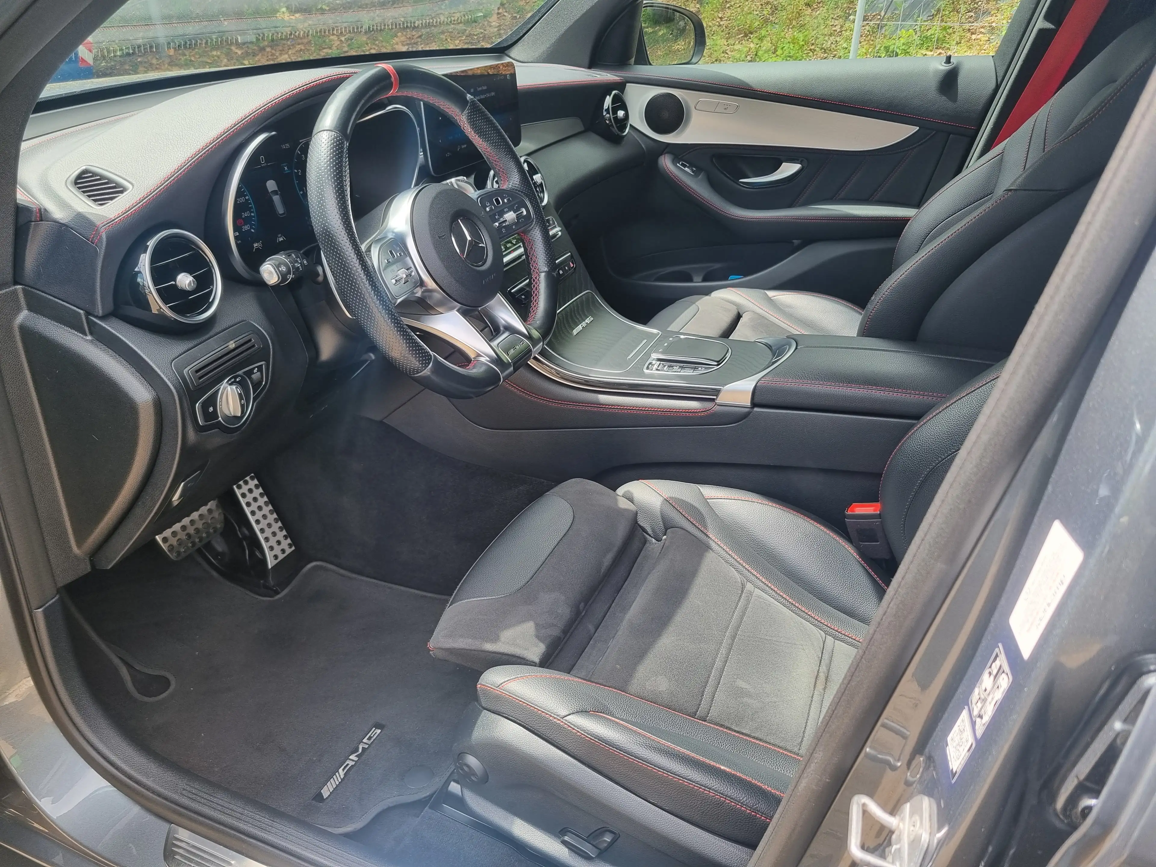 Mercedes-Benz GLC 43 AMG GLC 43 AMG 4Matic*Pano*AHK*Standheizung* — photo 6