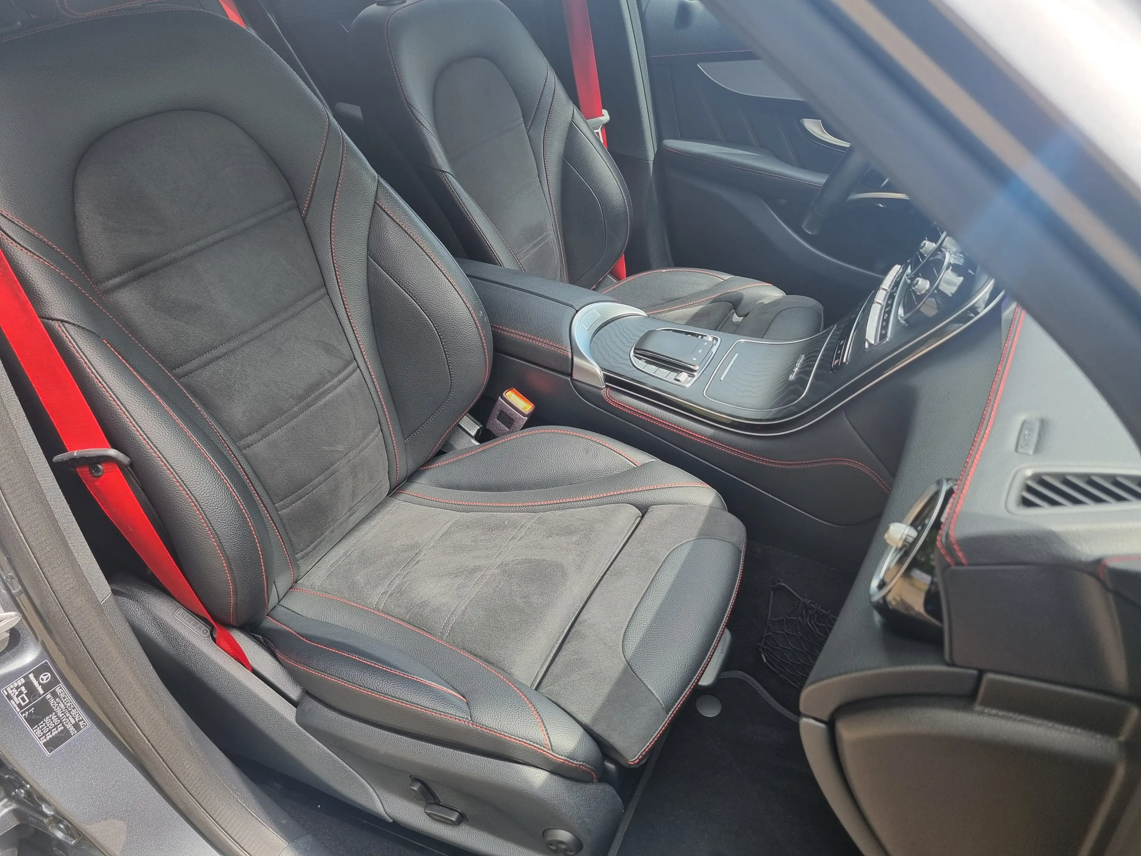 Mercedes-Benz GLC 43 AMG GLC 43 AMG 4Matic*Pano*AHK*Standheizung* — photo 9