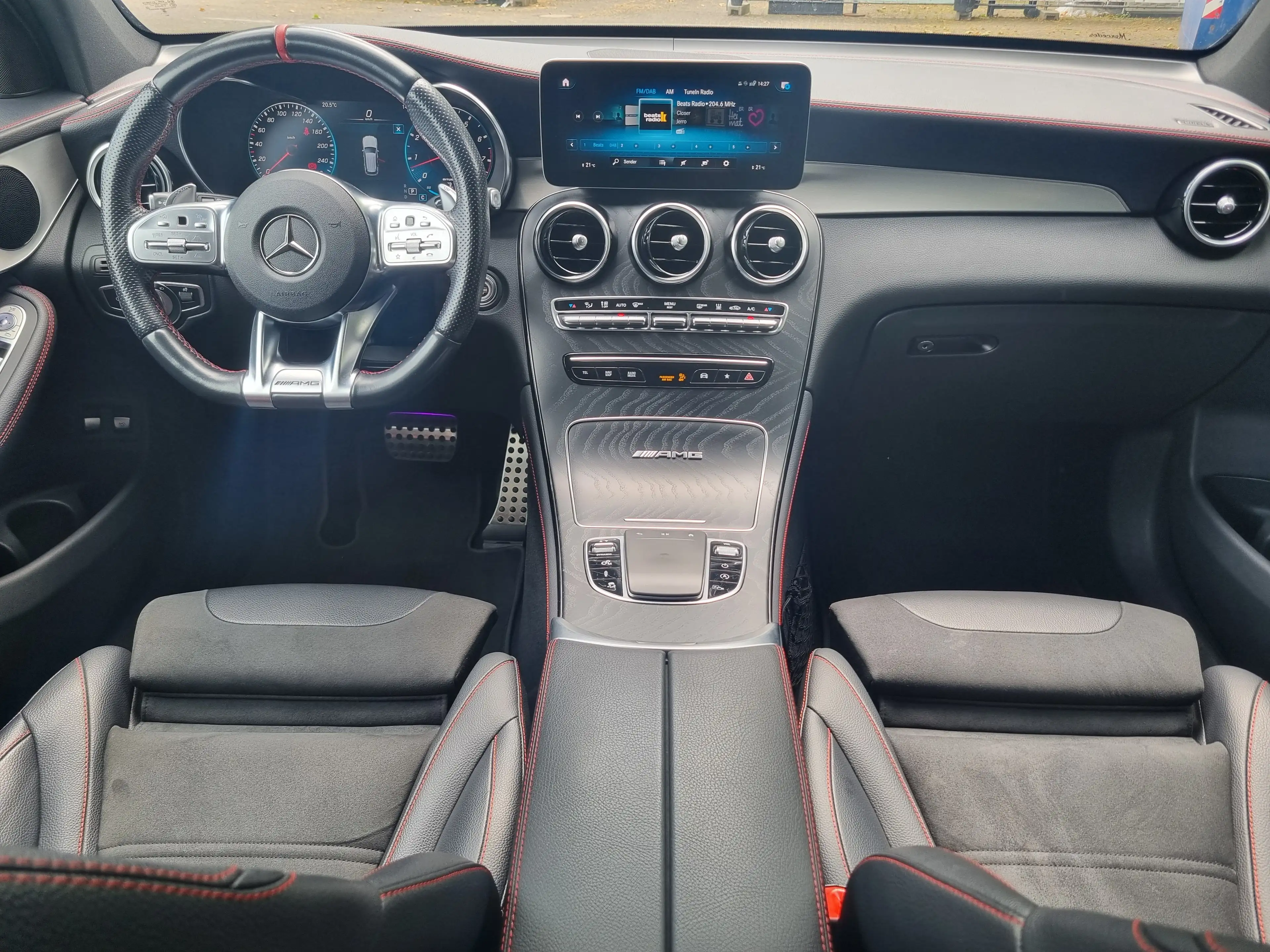 Mercedes-Benz GLC 43 AMG GLC 43 AMG 4Matic*Pano*AHK*Standheizung* — photo 10
