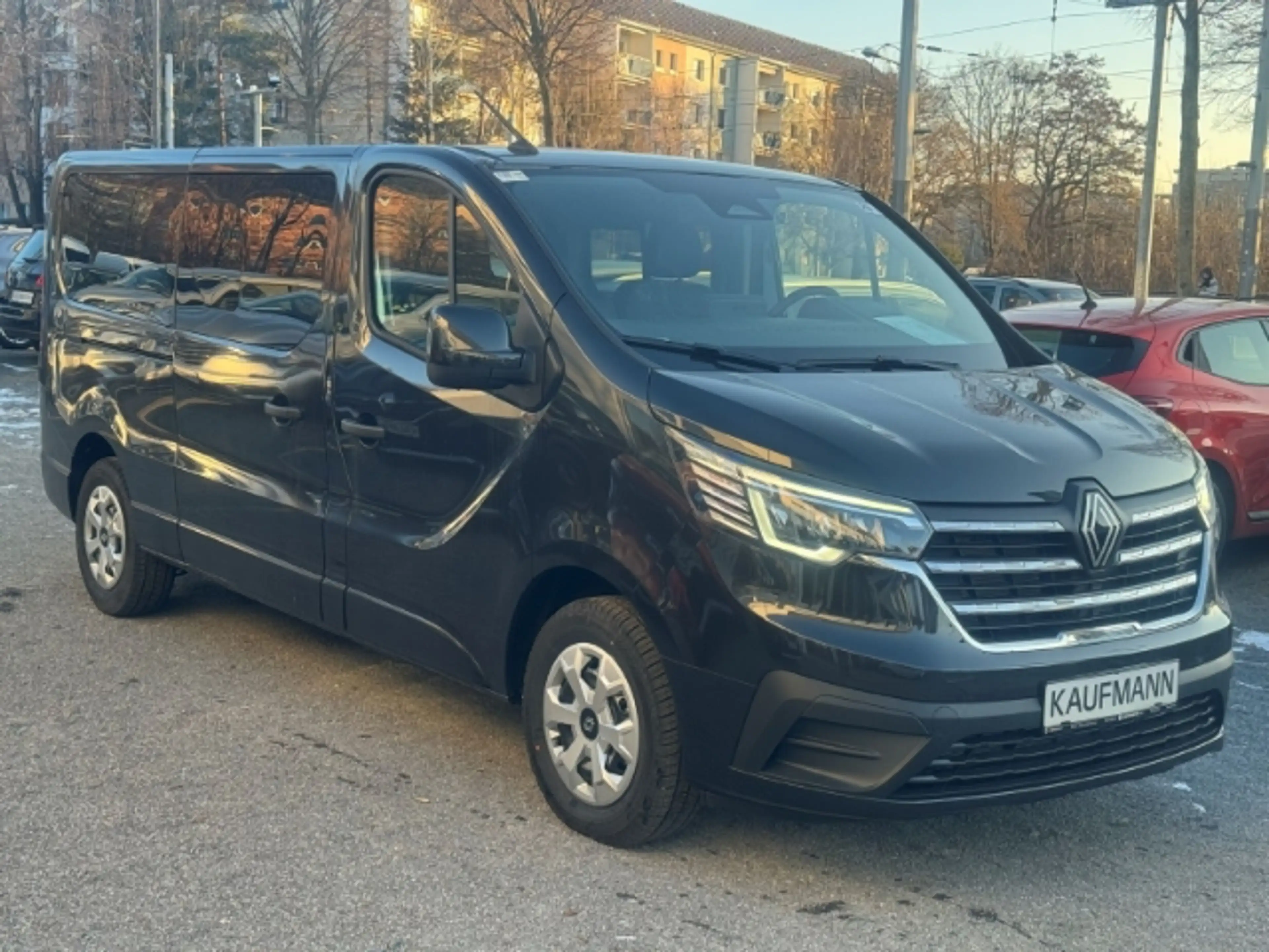 Renault Trafic Combi L2H1 3,0t Evolution 2.0 BLUE dCi 150 Automat — photo 3