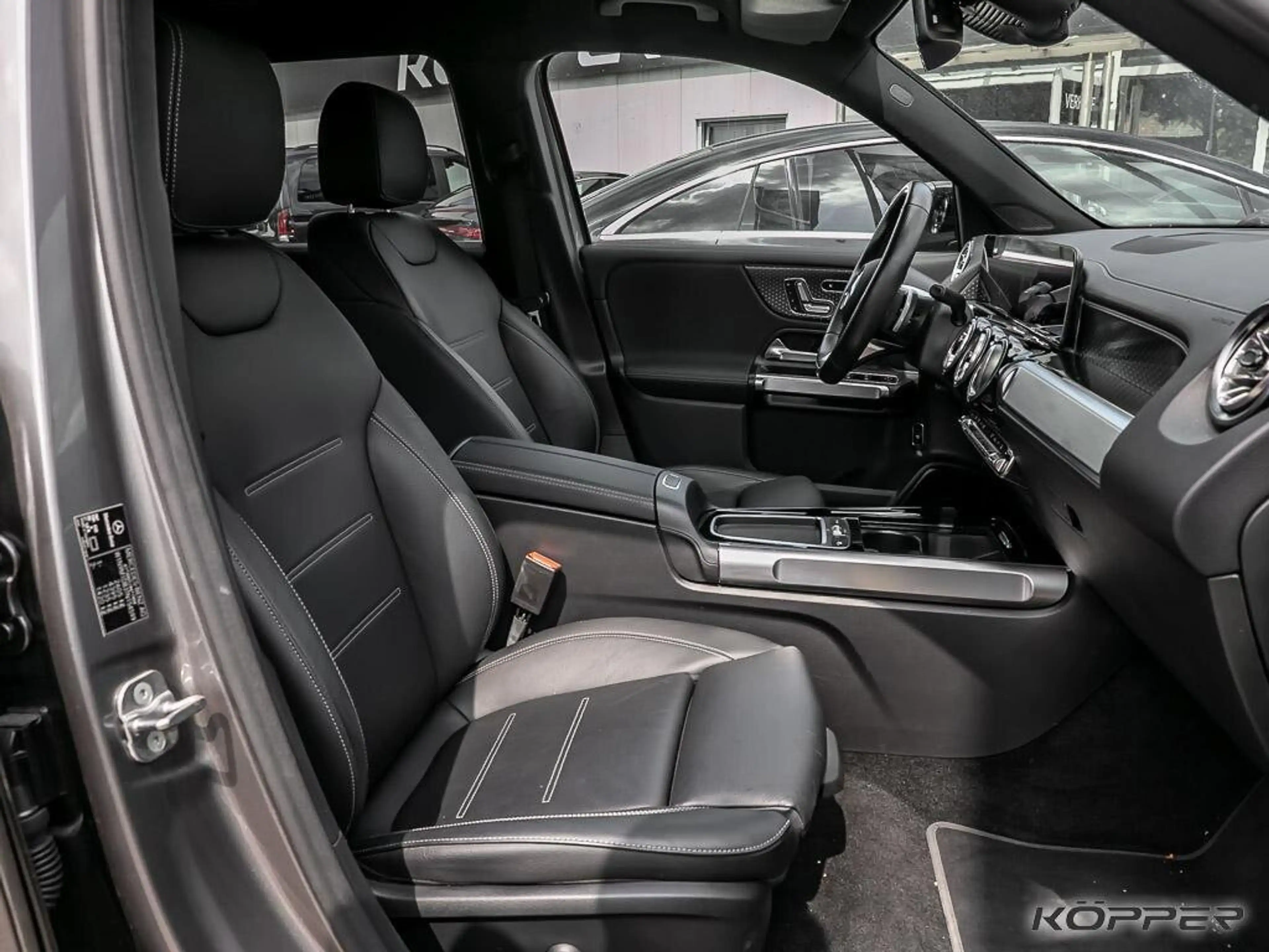 Mercedes-Benz EQB 350 4M AMG Advanced Leder AHK Night Sitzhzg. 20 AM — photo 5